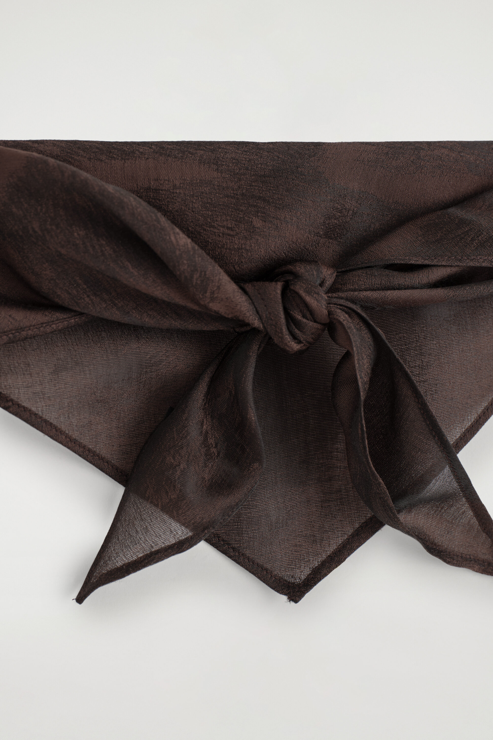 ANIMAL-JACQUARD NECK SCARF - thumbnail 5