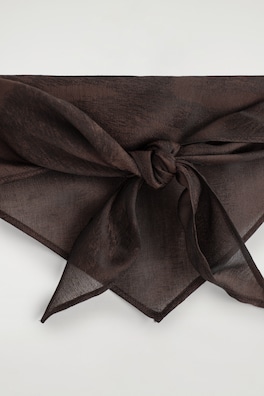 ANIMAL-JACQUARD NECK SCARF — BROWN / ANIMAL PRINT 4