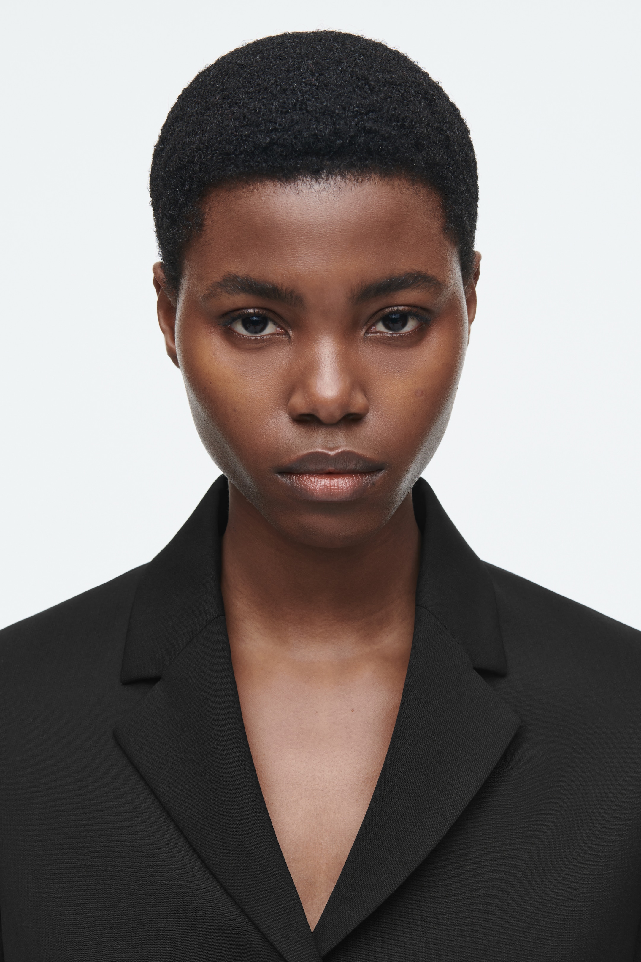 Agrandir l'image: BLAZER COURT EN LAINE - NOIR - FEMME | H&M BE 4