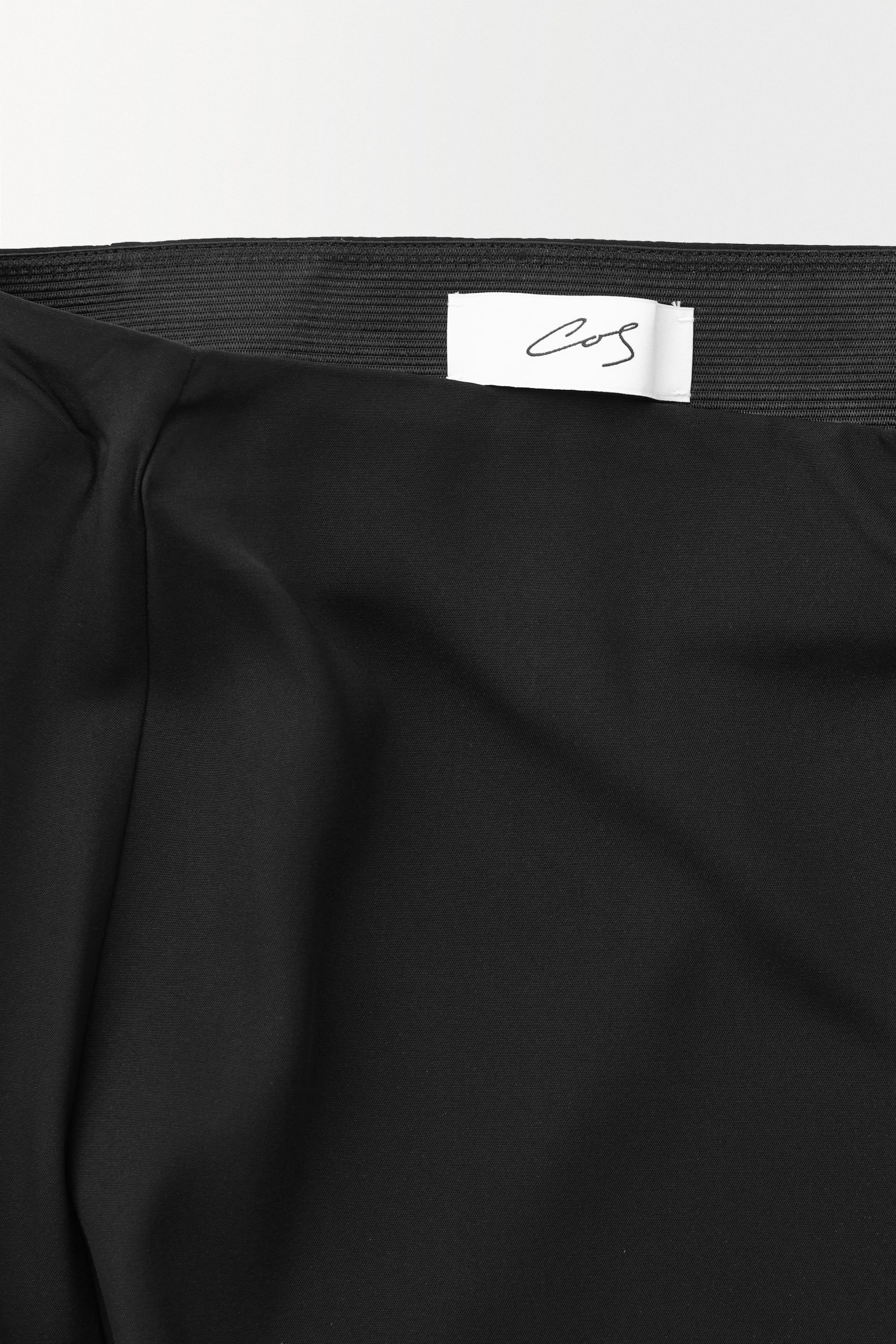 THE TAILORED SILK-BLEND MIDI SKIRT