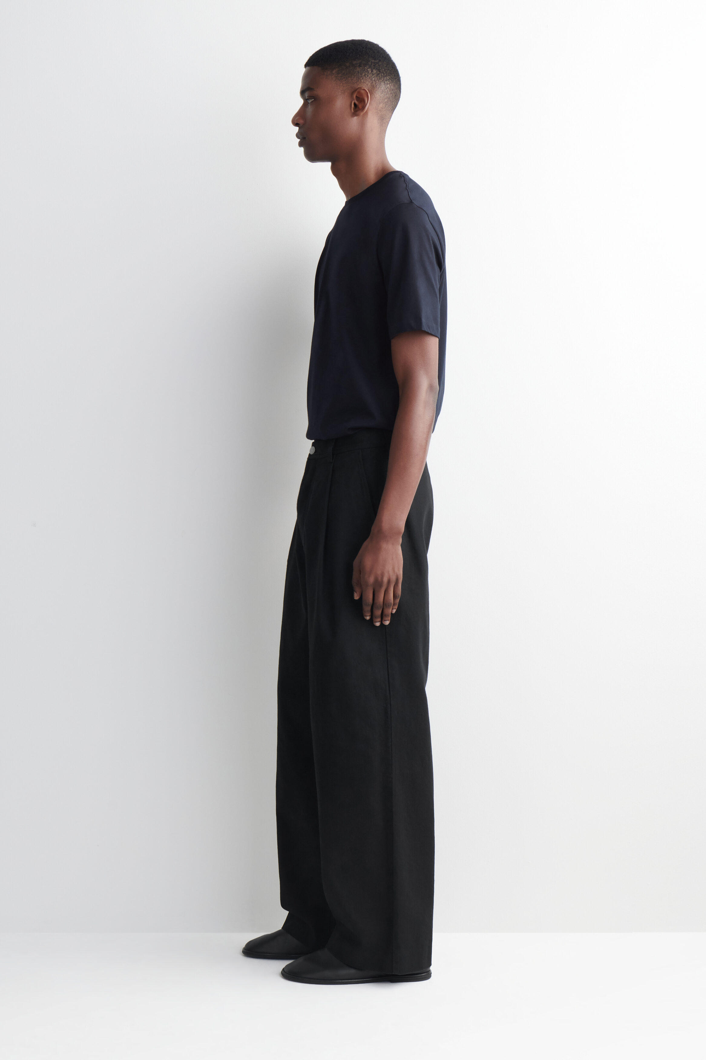COTTON CREW-NECK T-SHIRT - thumbnail 2