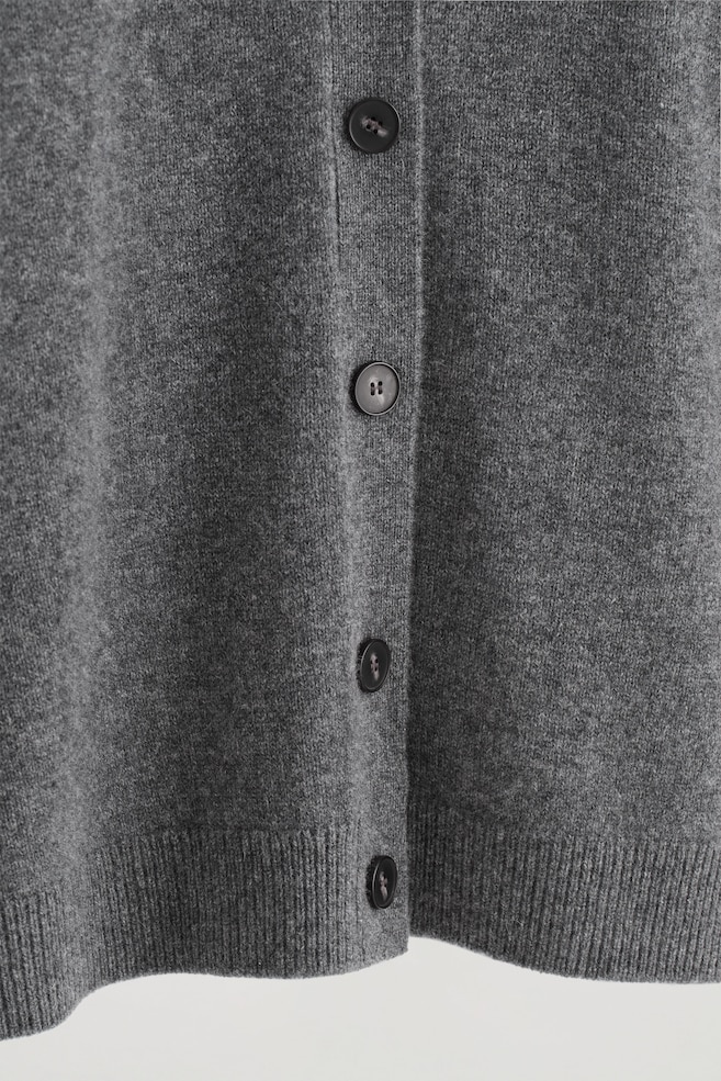 PURE CASHMERE V-NECK CARDIGAN — GRAY MÉLANGE