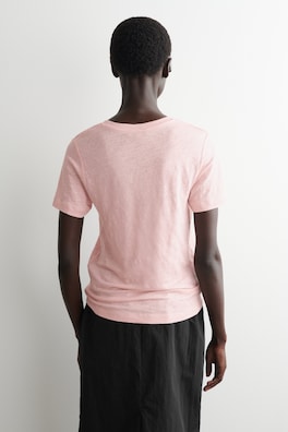 V-NECK LINEN T-SHIRT — PINK MÉLANGE 3