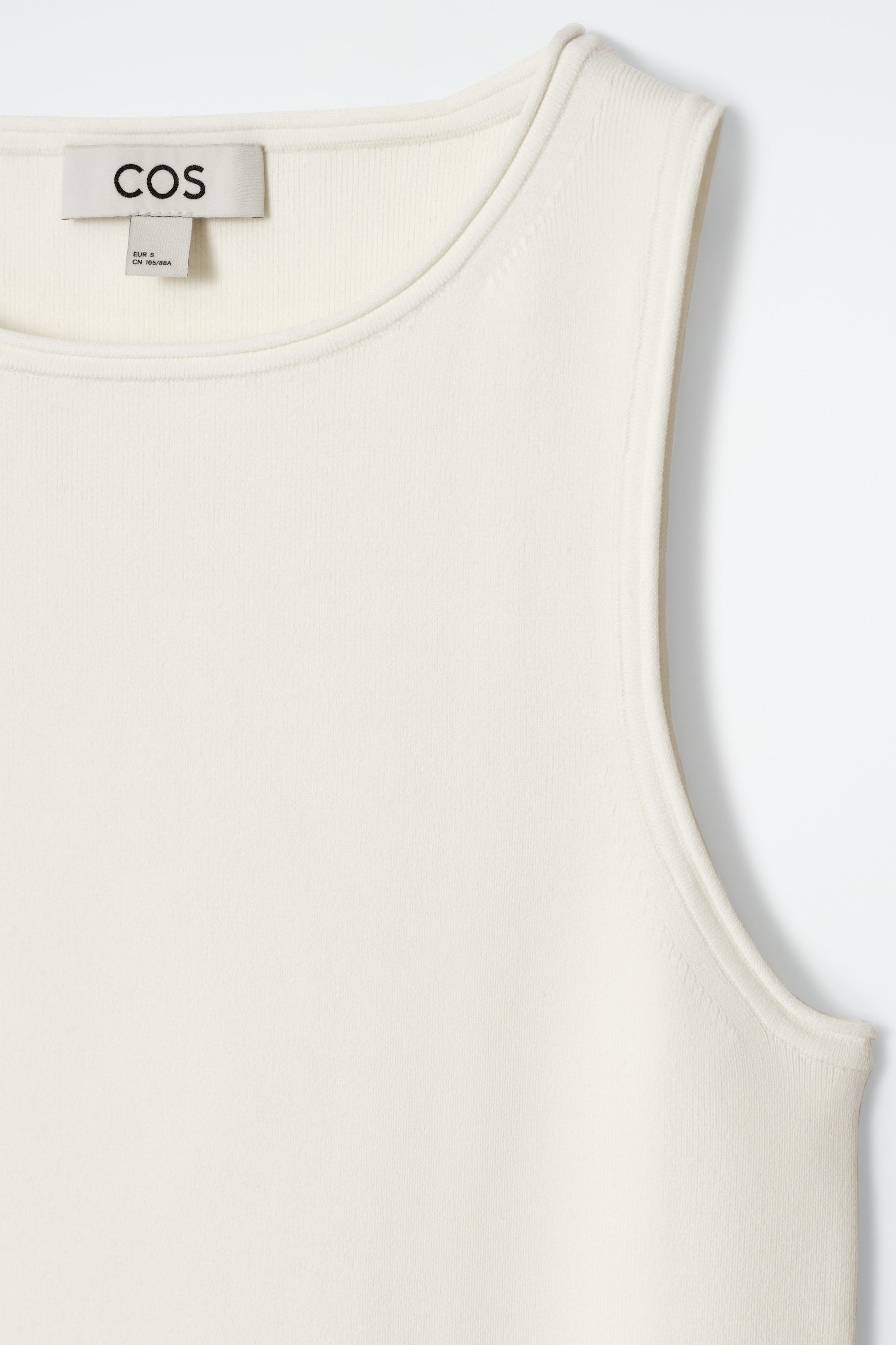 StillMedia/DescriptiveDetail