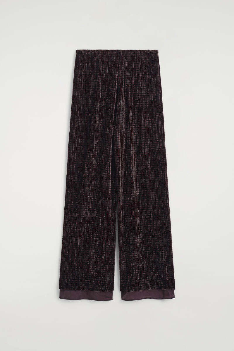 Plissé Velvet Pants