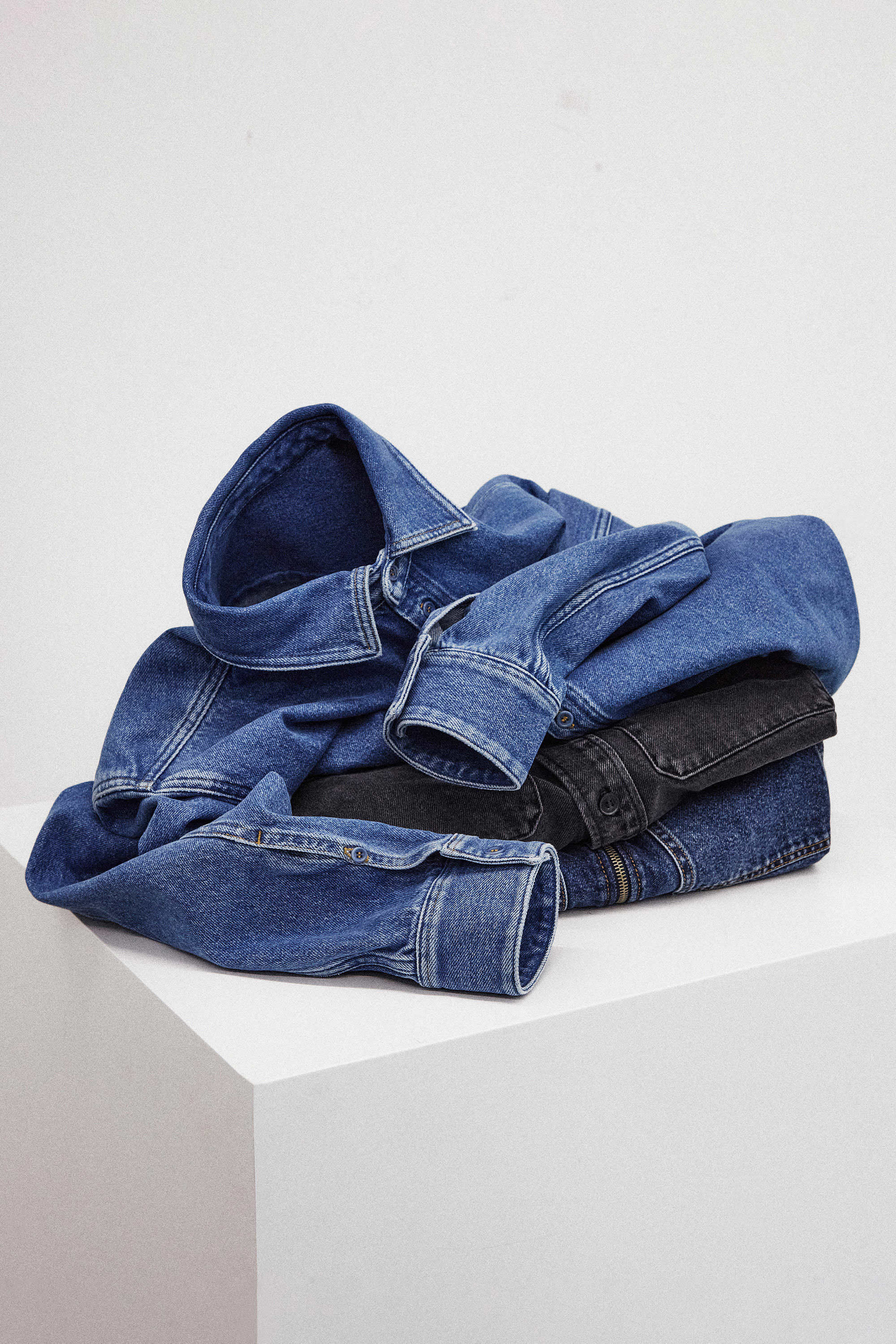 ZIP-UP DENIM JACKET - WASHED BLUE | COS