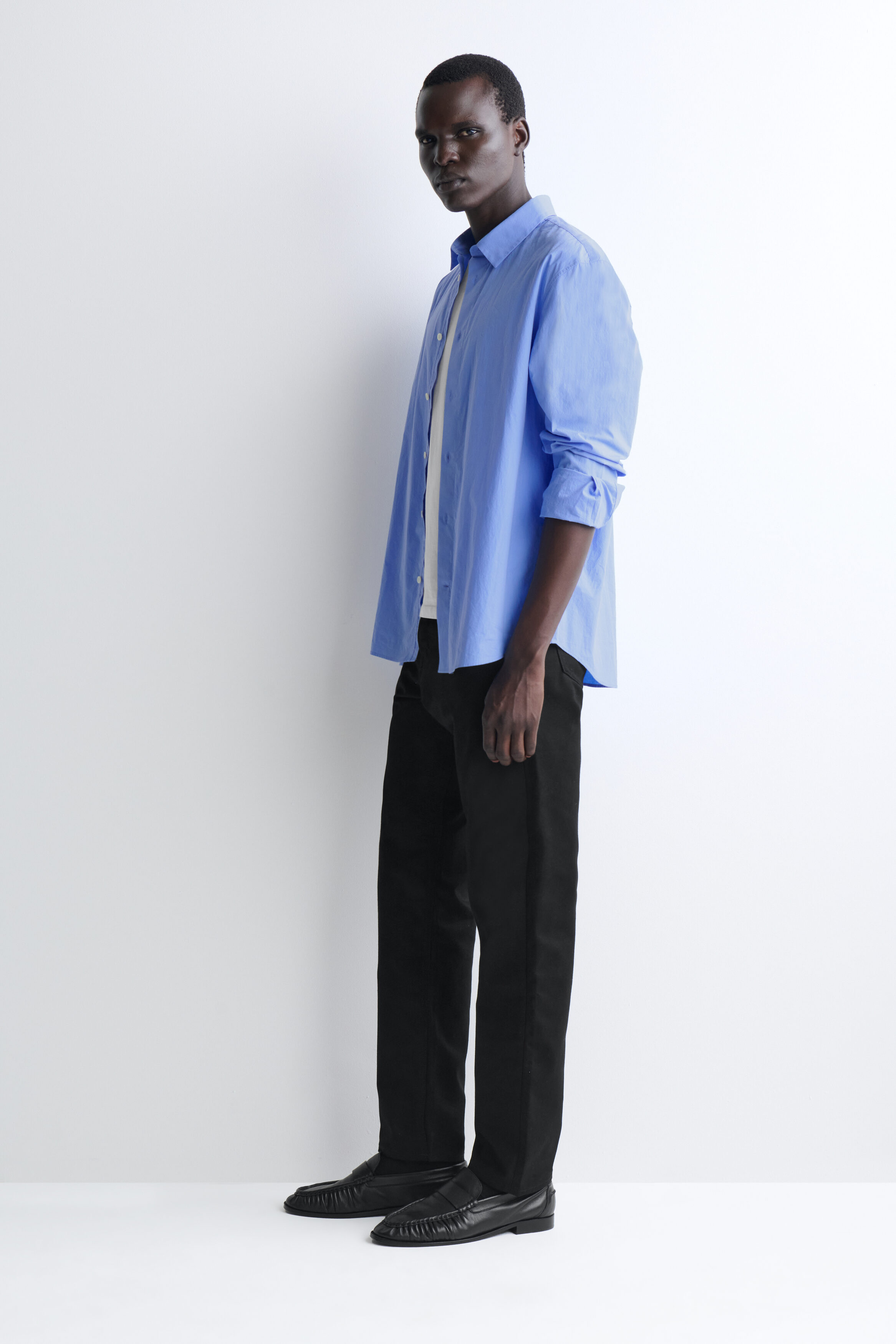 SIGNATURE REGULAR-FIT STRAIGHT-LEG JEANS - thumbnail 9