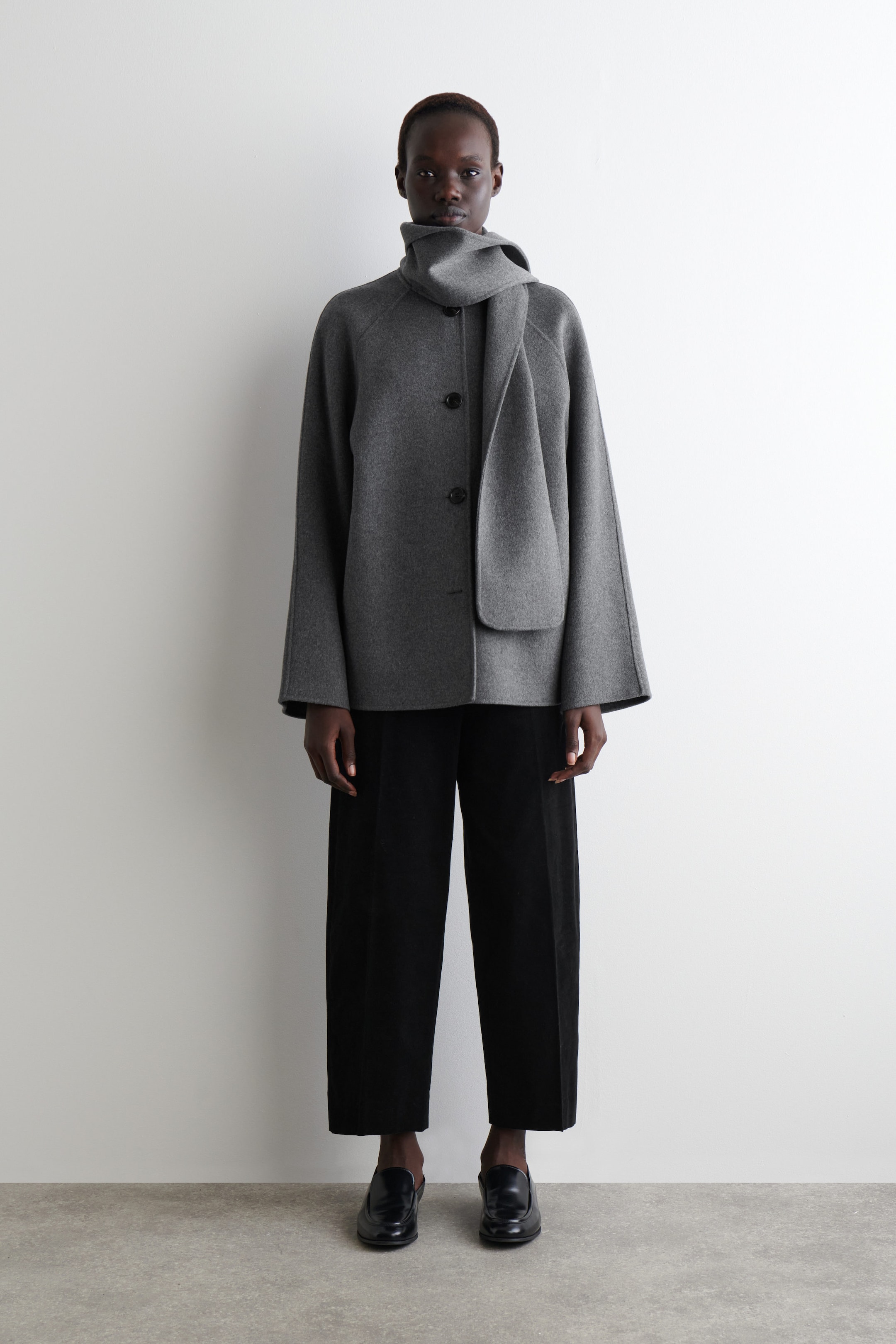 CROPPED CORDUROY PANTS