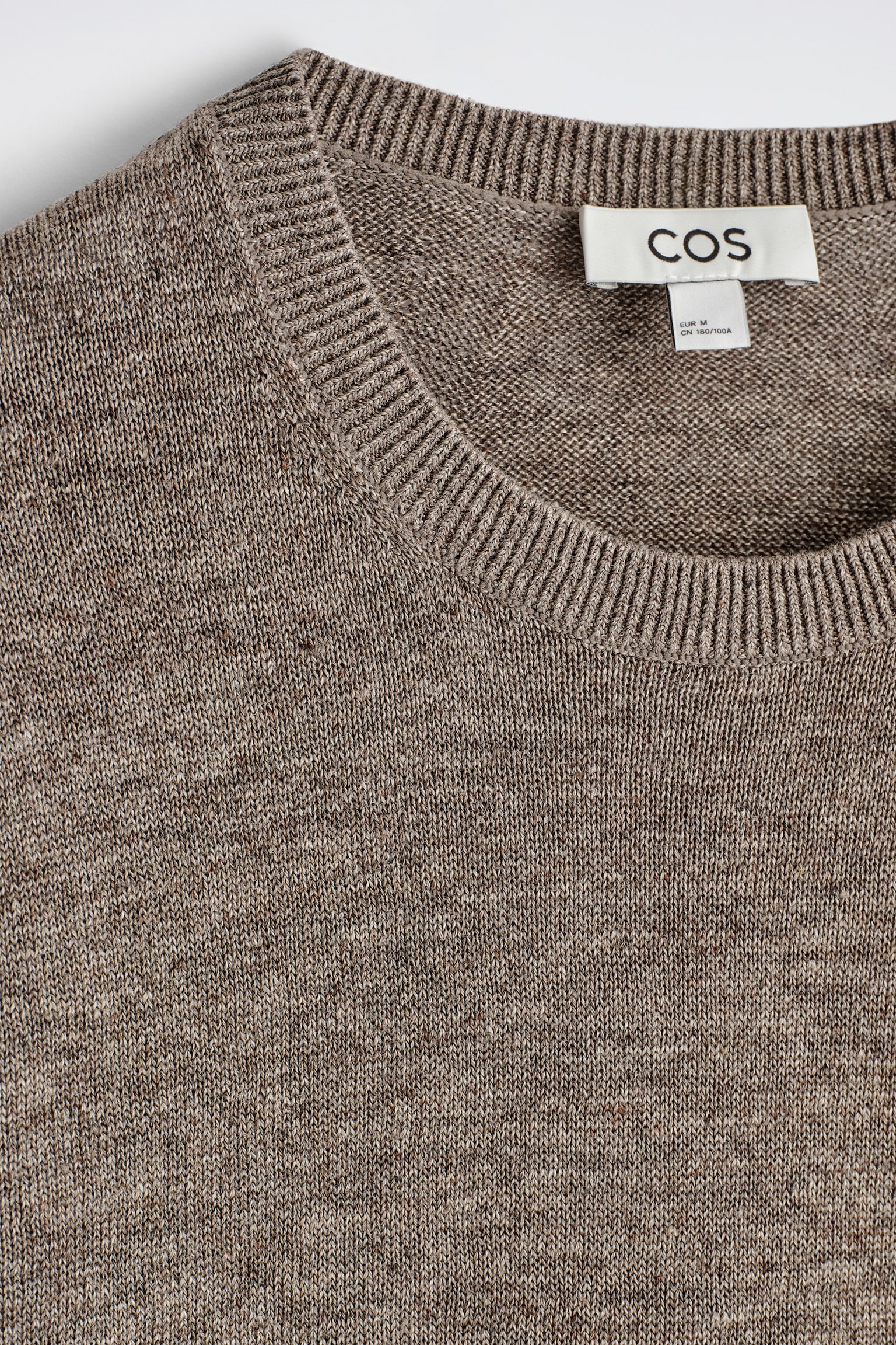 STICKAD TRÖJA MED CREWNECK I MJUKT LINNE - BEIGE MELERING/BRUN - 5