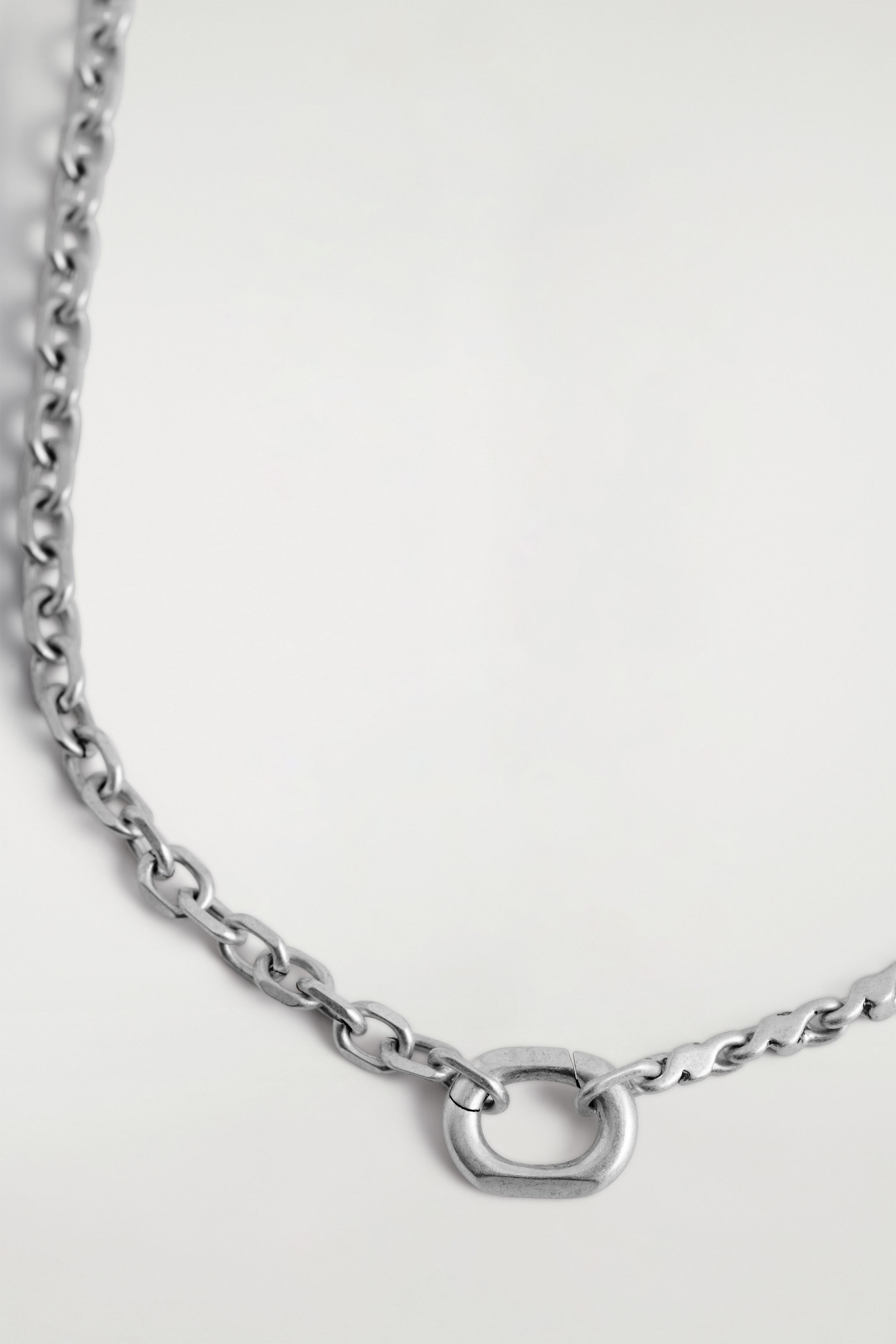 FACETED CHAIN NECKLACE