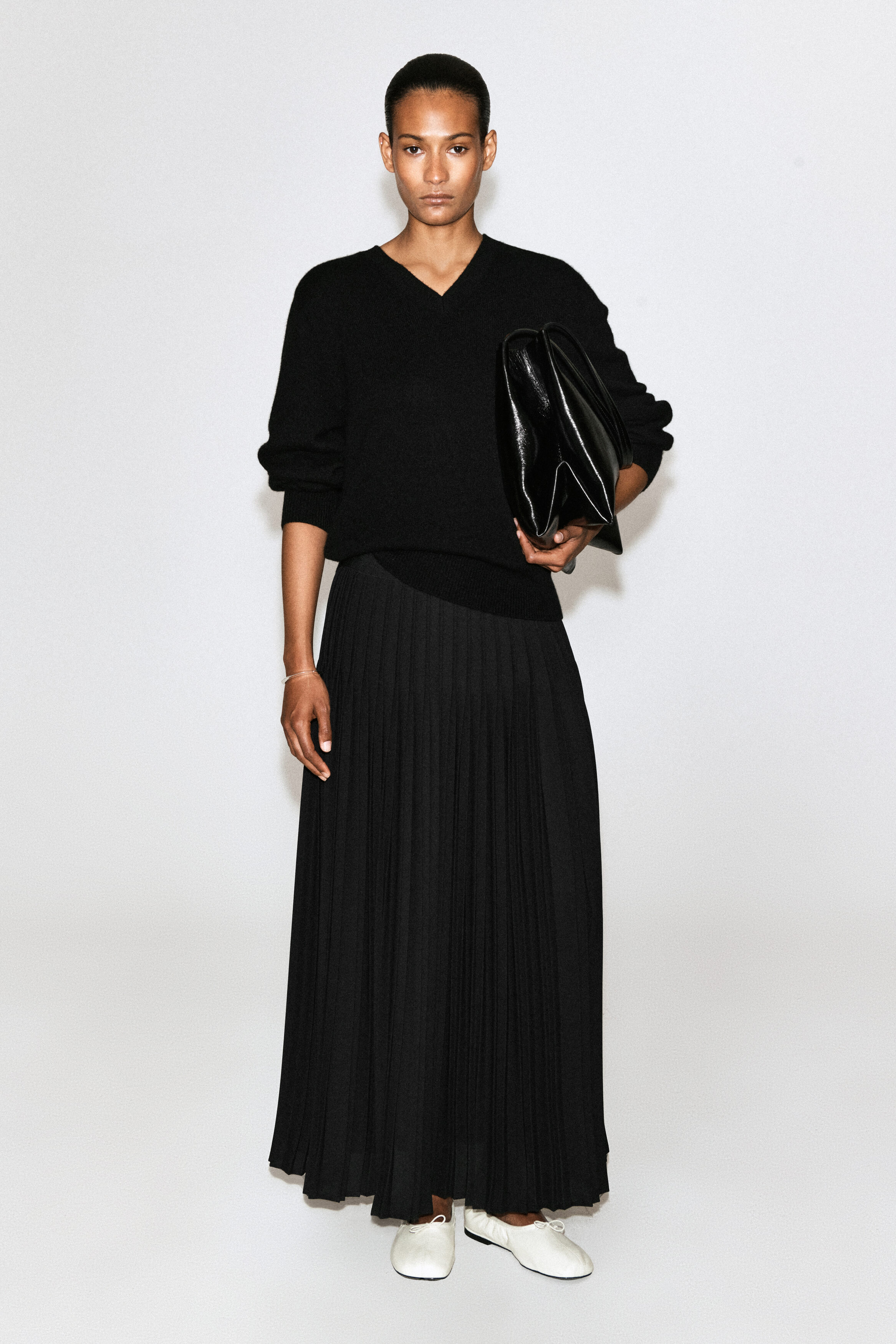 PLEATED CREPE MIDI SKIRT - thumbnail 8