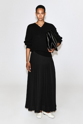 PLEATED CREPE MIDI SKIRT — BLACK 2