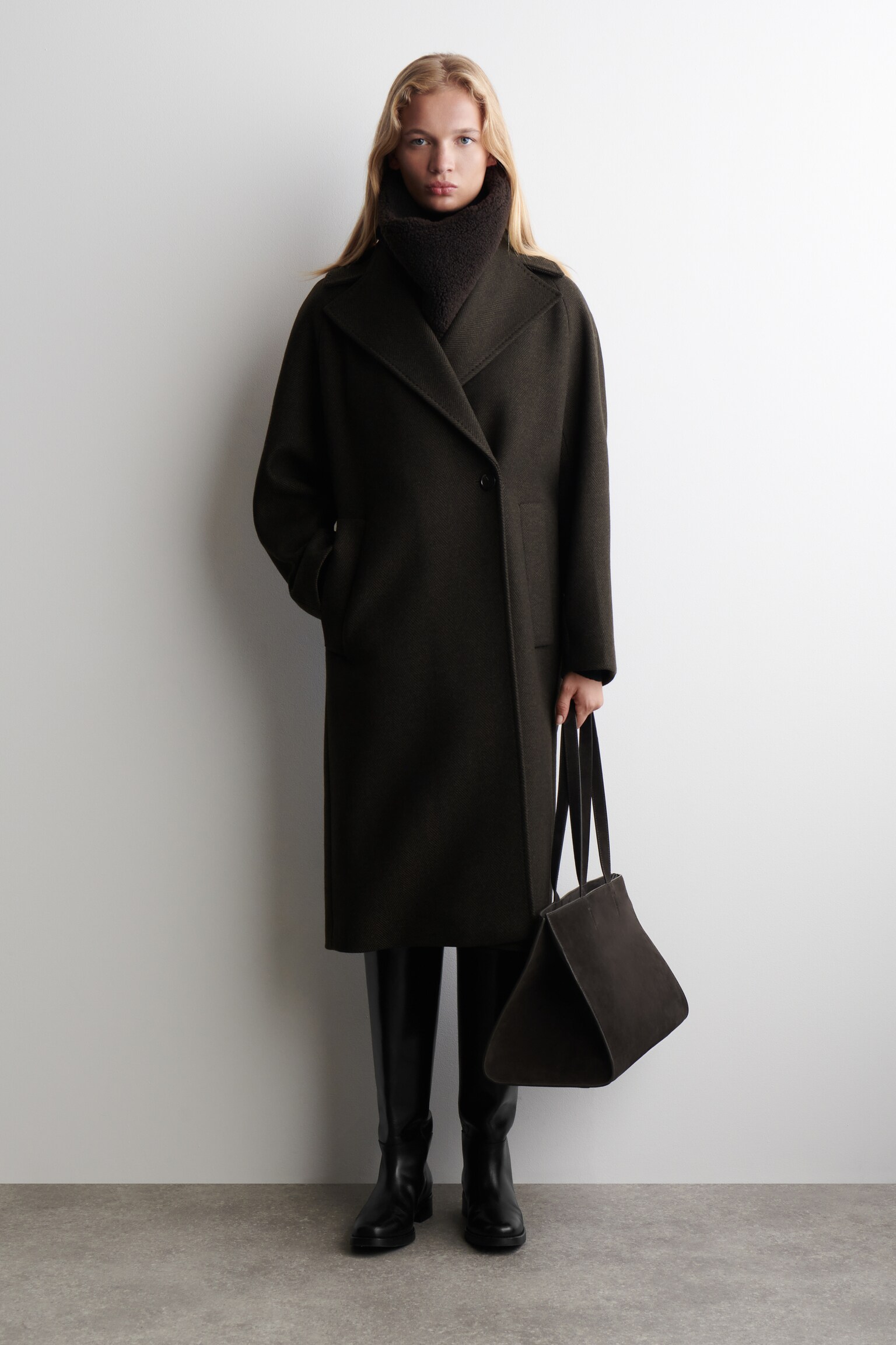 TEDDY SNOOD - DARK BROWN - 4