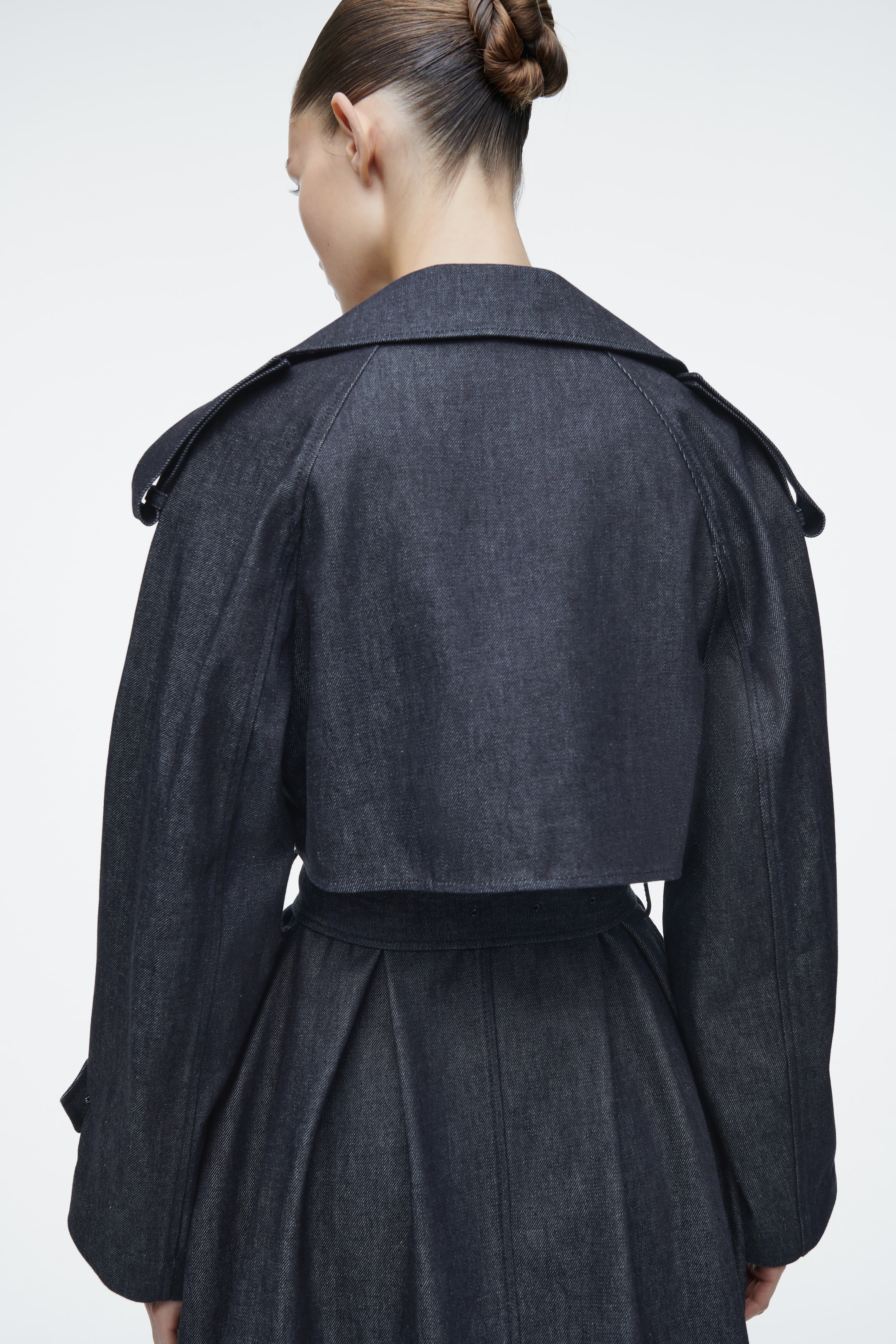 View larger image: OVERSIZED DENIM TRENCH COAT - INDIGO - Ladies | H&M GB 5