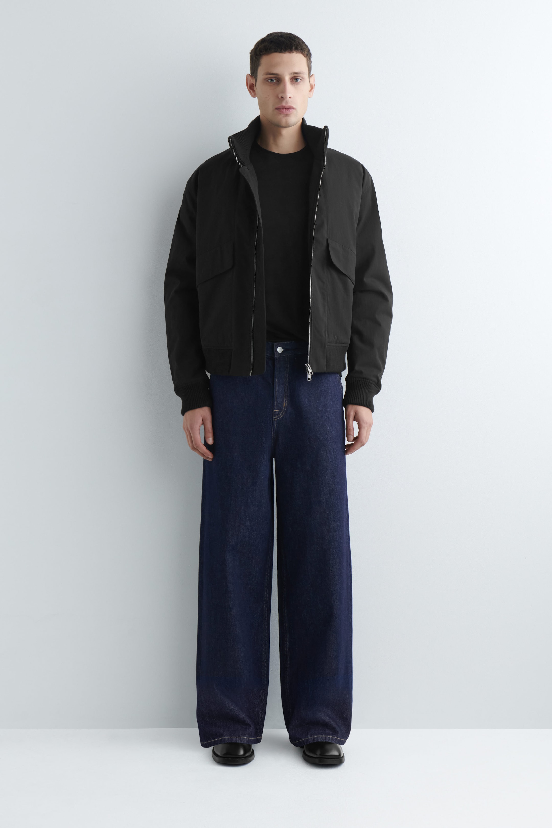 COTTON CREW-NECK T-SHIRT