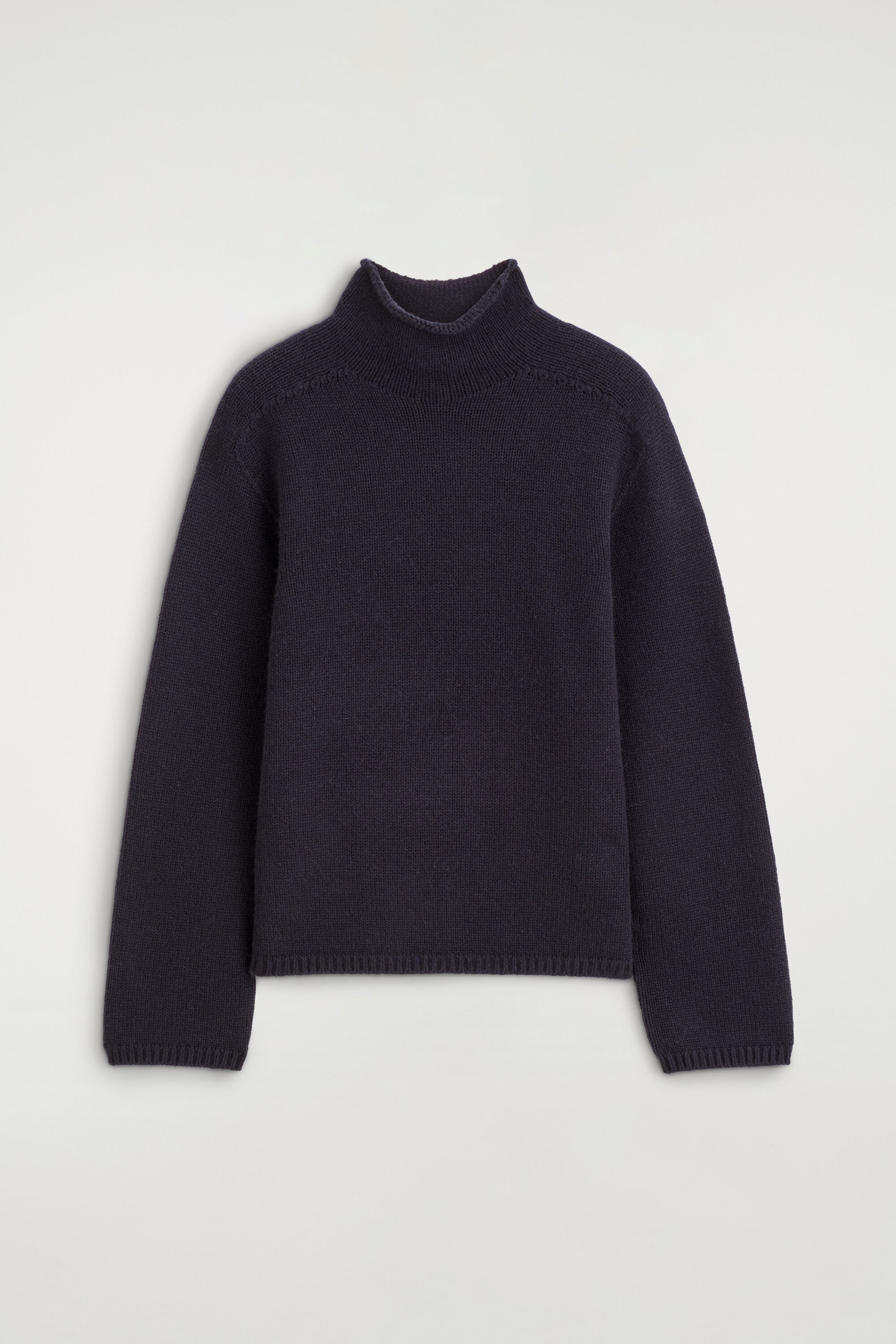 KASCHMIRPULLOVER MIT TRICHTERKRAGEN