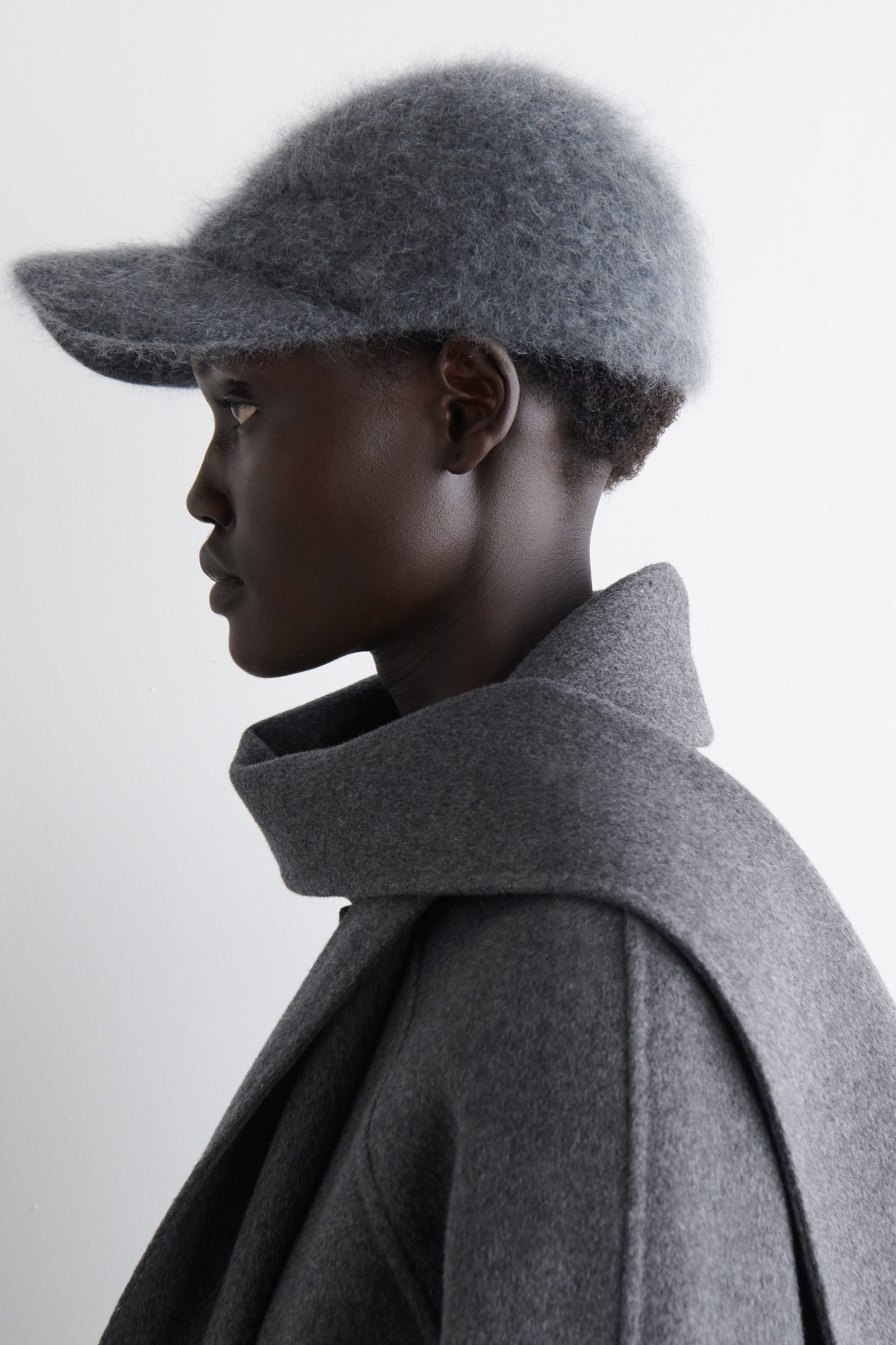 BRUSHED-CASHMERE BASEBALL CAP - GREY | COS