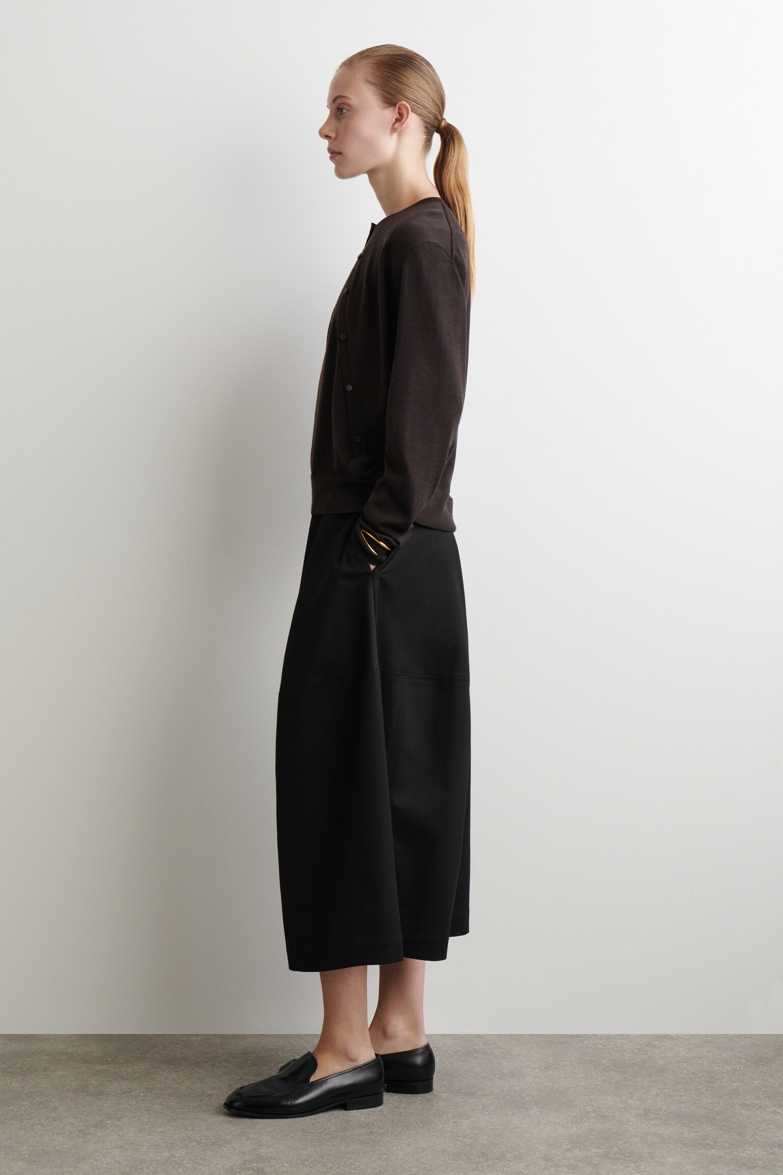 VOLUMINOUS COTTON MIDI SKIRT - BLACK - 5