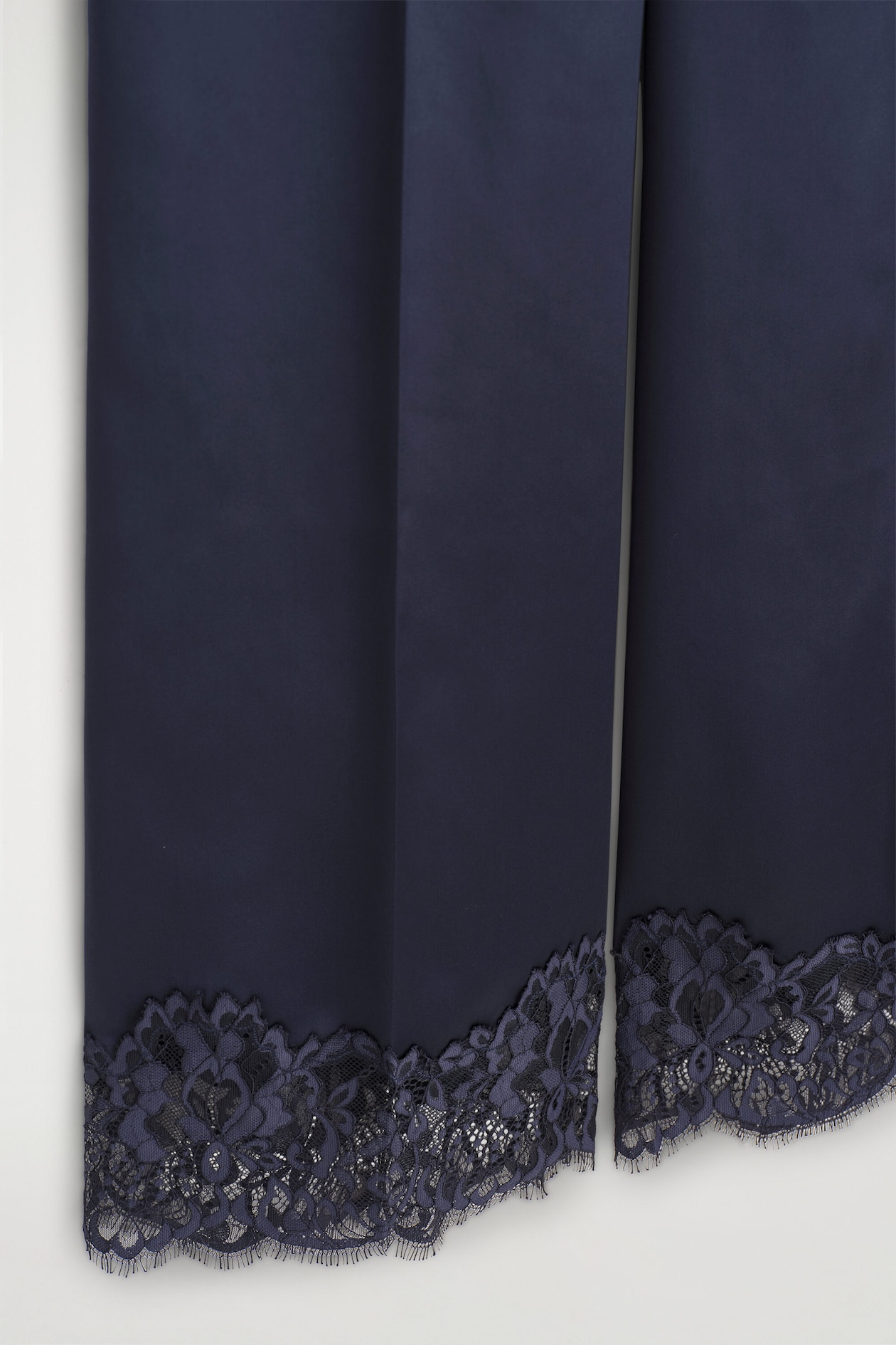 LACE-TRIMMED SATIN PANTS — NAVY