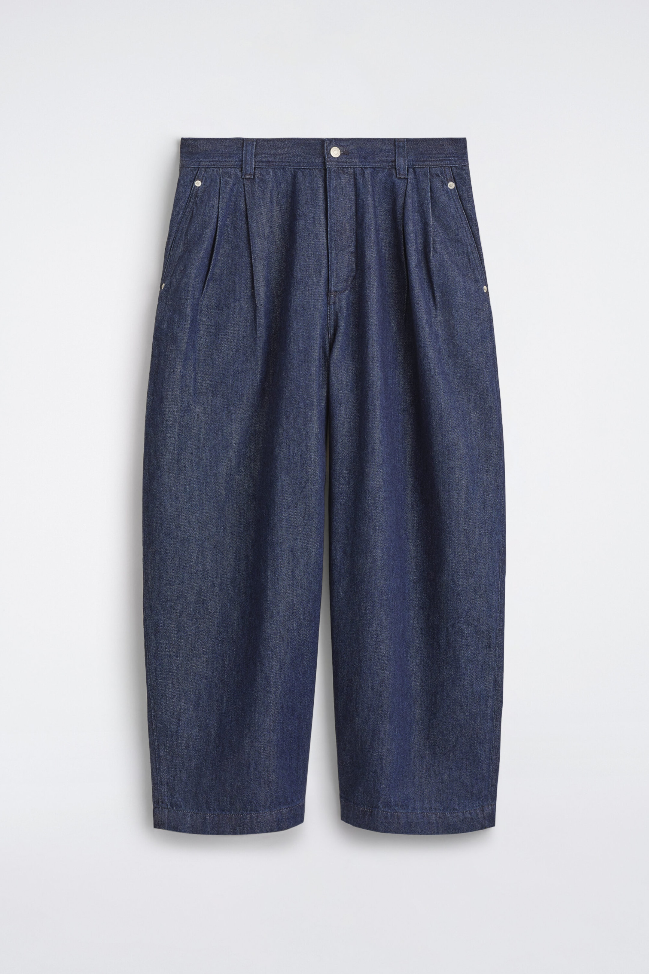 PLEATED DENIM RELAXED-FIT BARREL-LEG TROUSERS