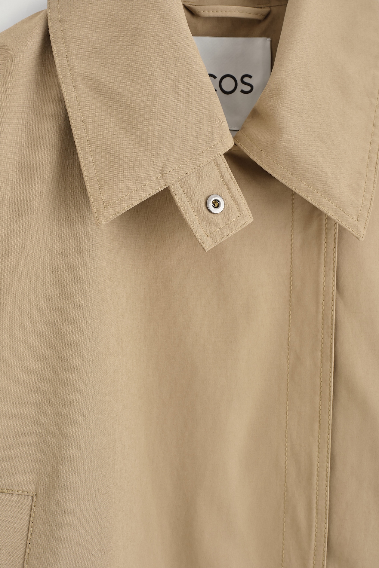 ROUNDED SHORT TRENCH COAT — BEIGE