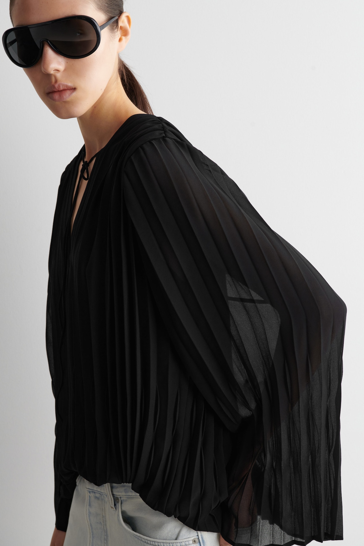 TIE-FRONT PLEATED GEORGETTE BLOUSE — BLACK