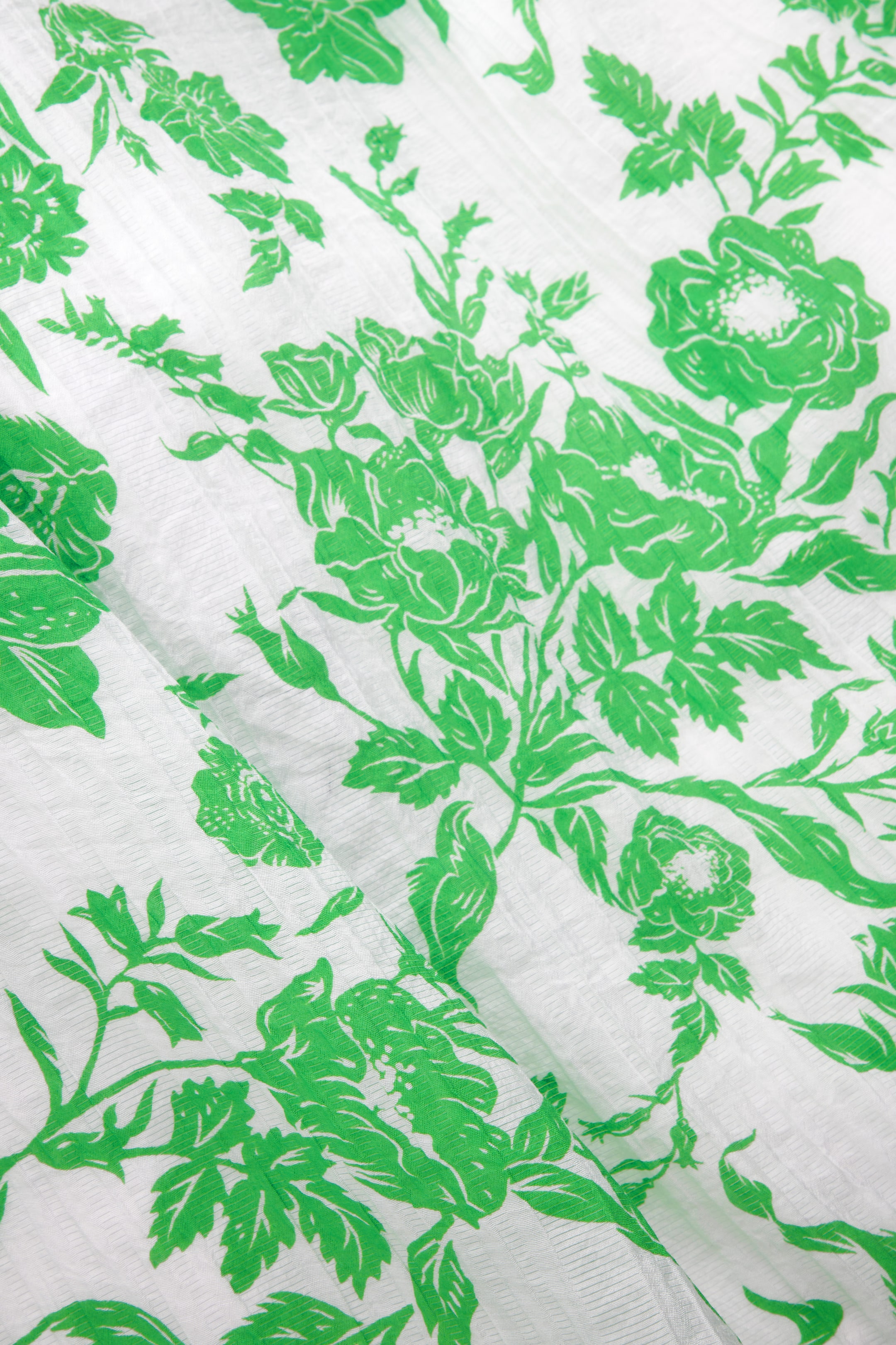 StillMedia/DescriptiveDetail