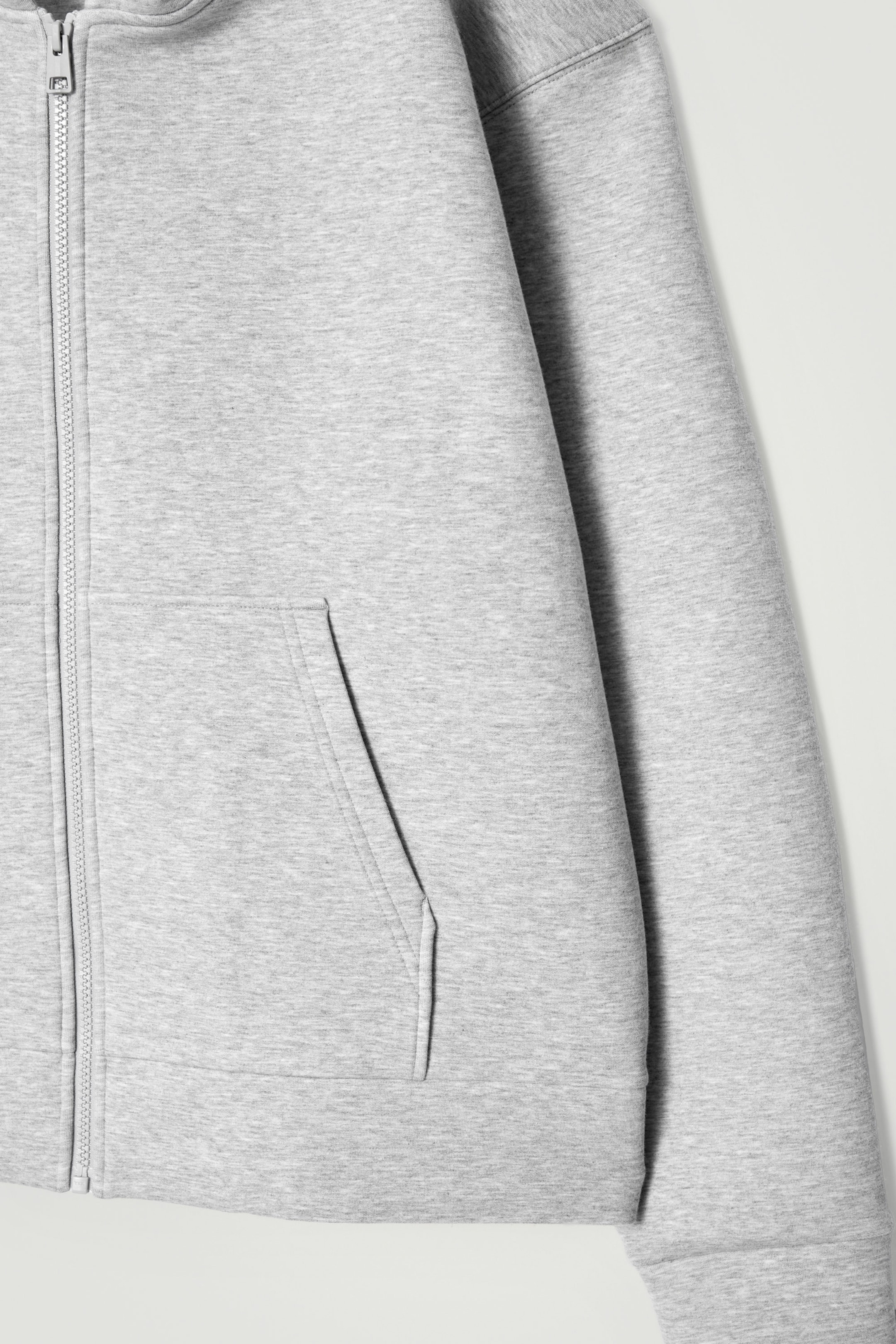 StillMedia/DescriptiveDetail