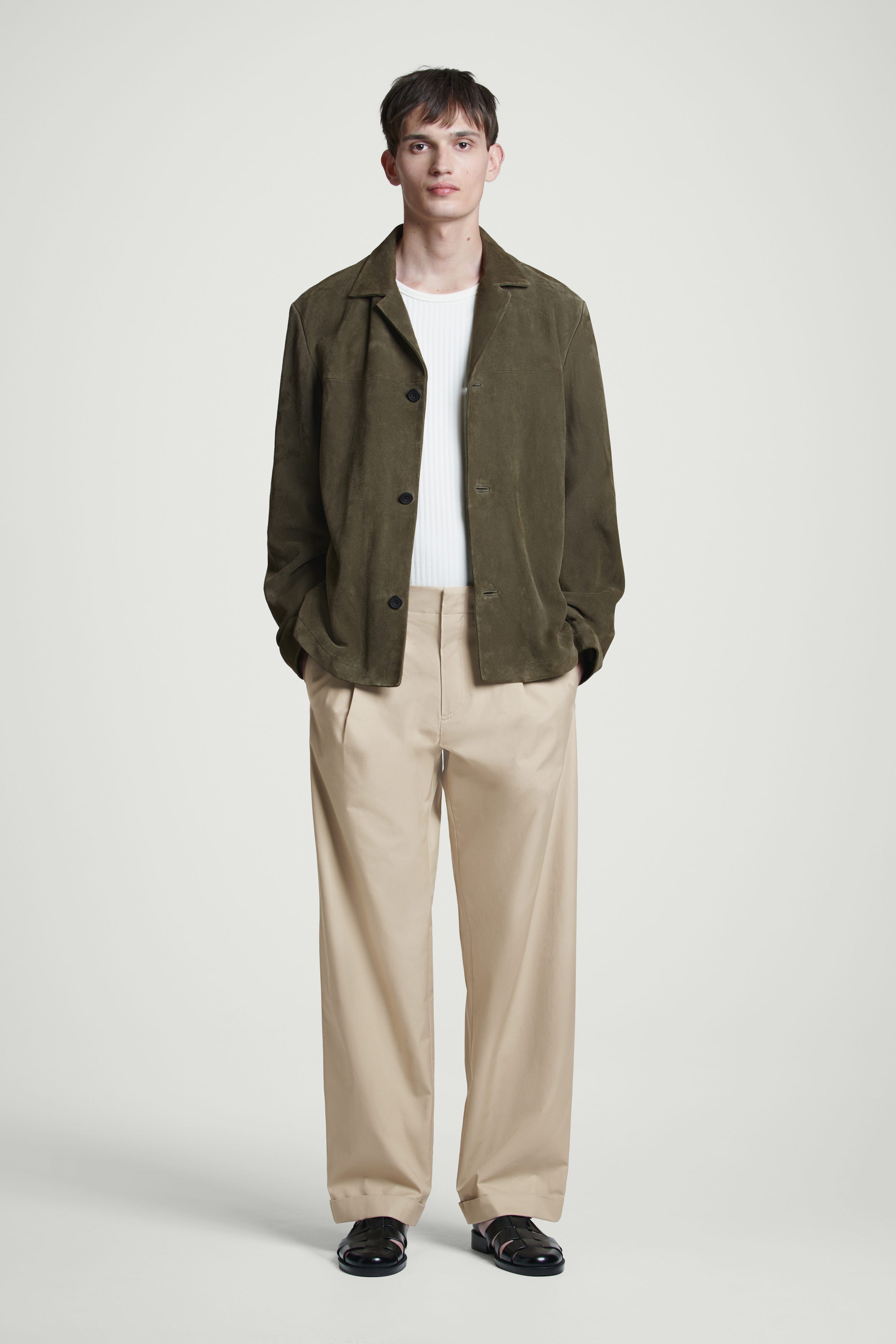 Yoli Cotton tapered pants　(Beige Yoli Cotton taperd pants（24SS） ｜くらすこと オンラインストア