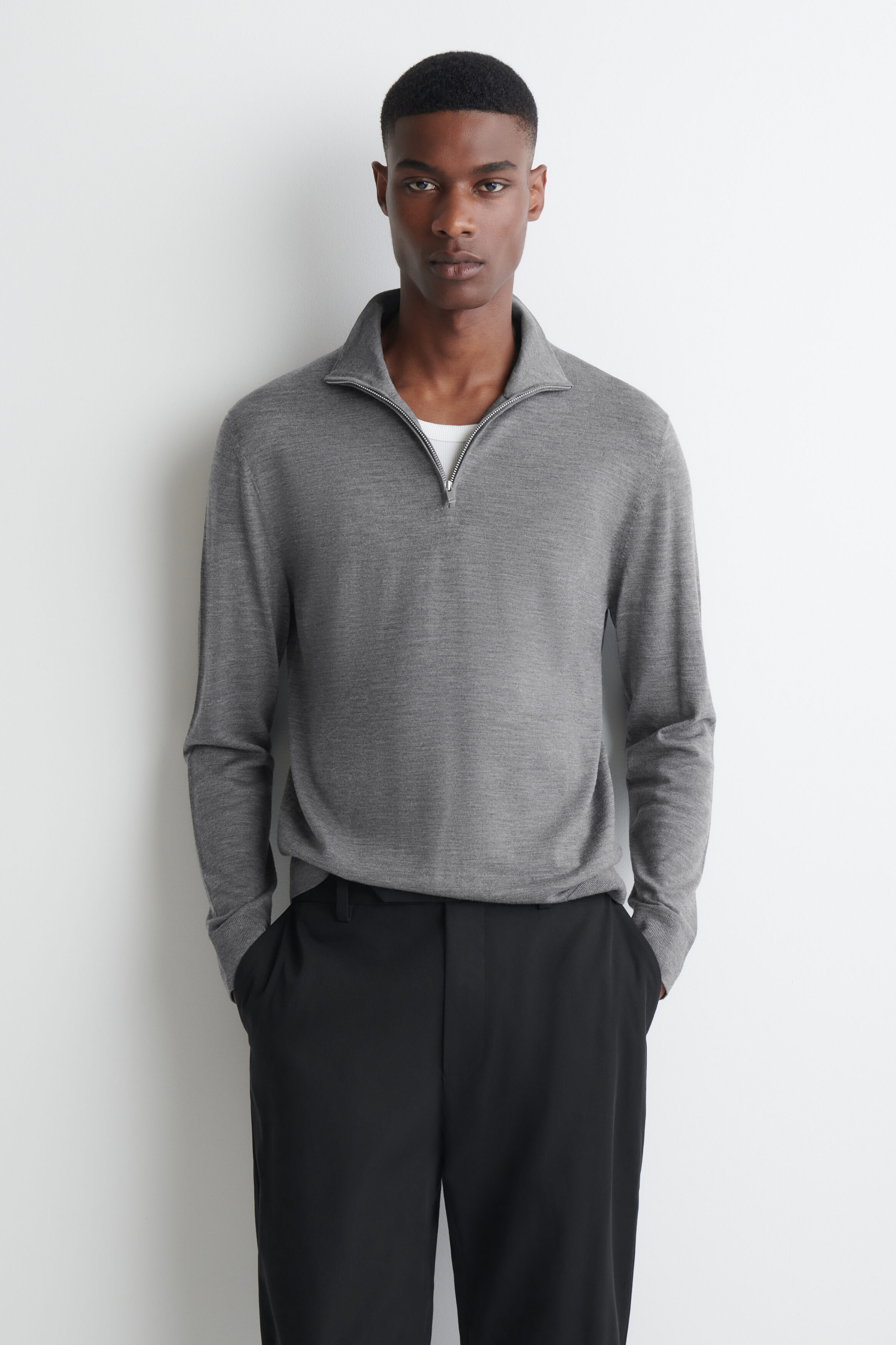 MERINO WOOL ZIP-UP MOCK-NECK SWEATER