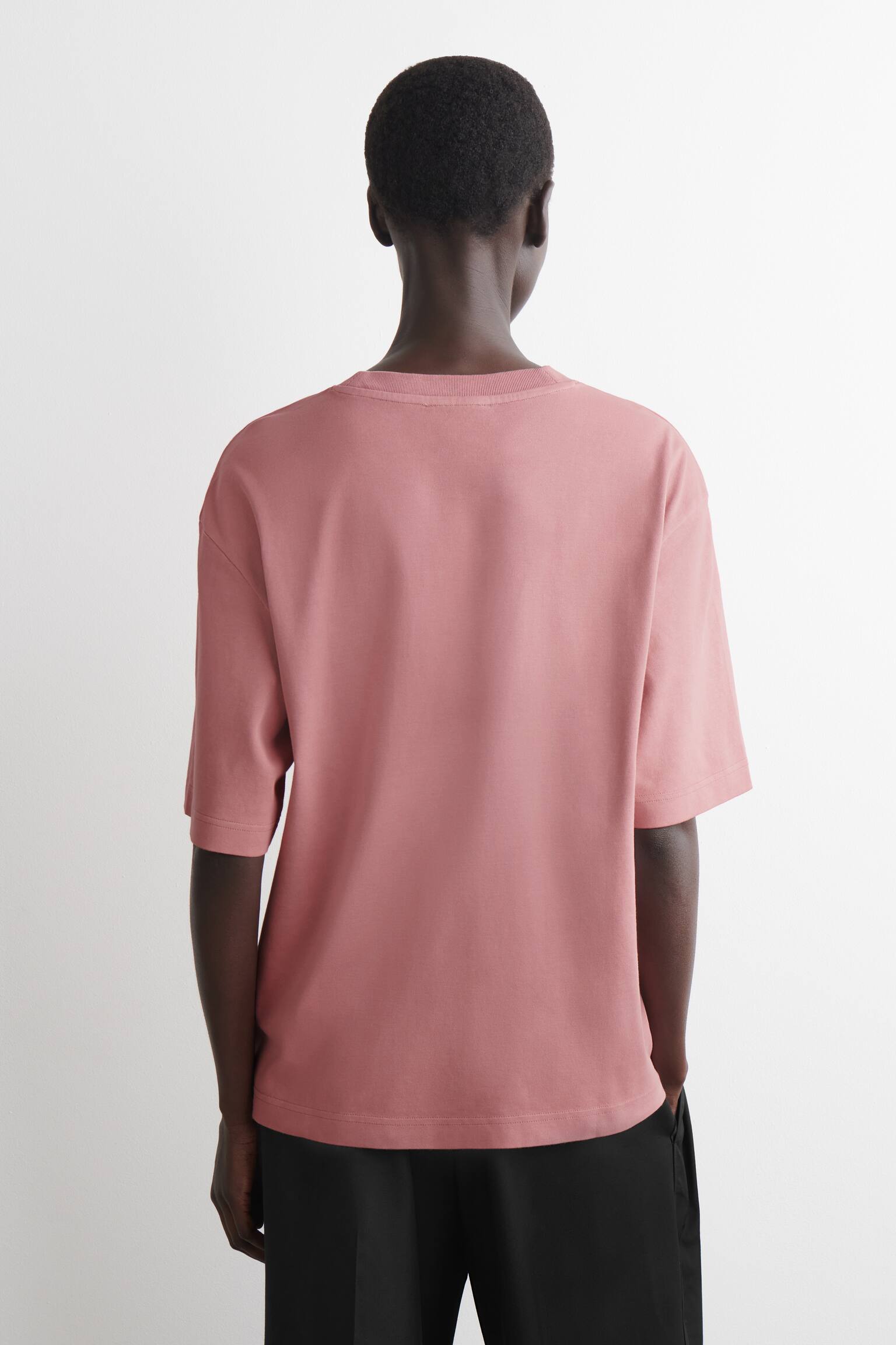 OVERSIZED T-SHIRT - ROSA/MØRKEBRUN/HVID/SORT - 4