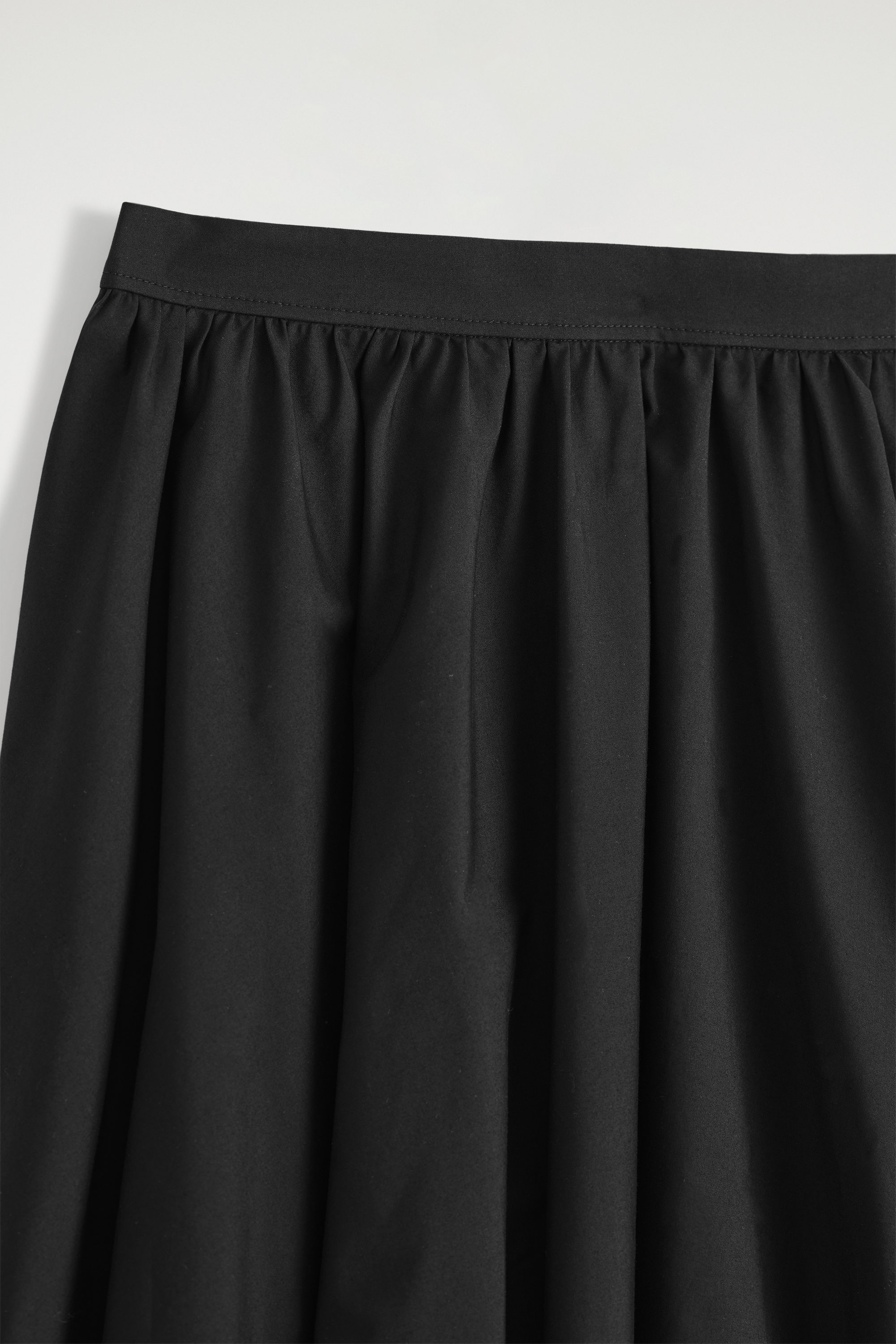 【Anyone more】Mur Midi Pintuck Hool skirt PINTUCKED COTTON MIDI SKIRT - BLACK | COS