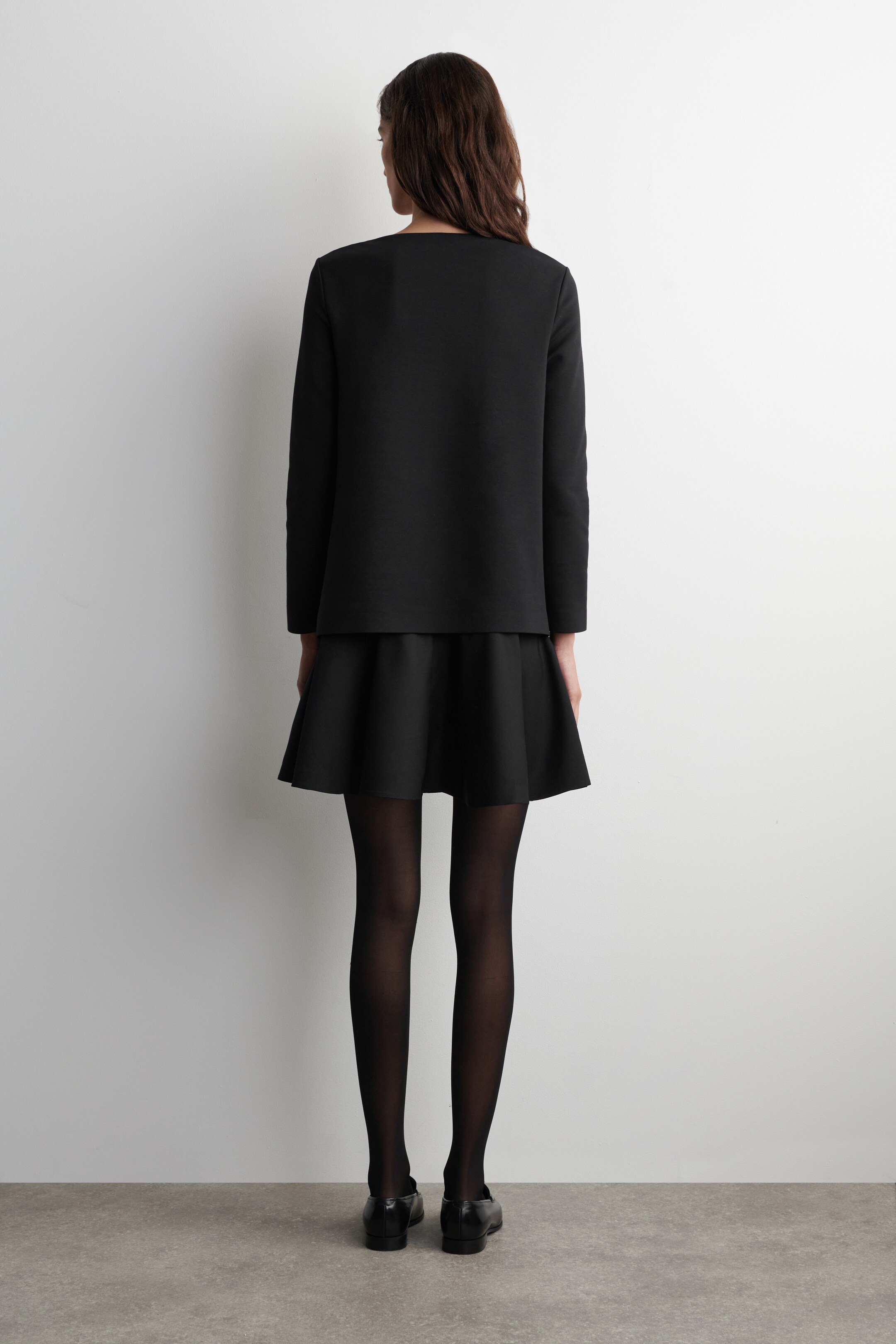 Visualizza immagine più grande: LAYERED LONG-SLEEVED MINI DRESS - NERO - DONNA | H&M IT 2