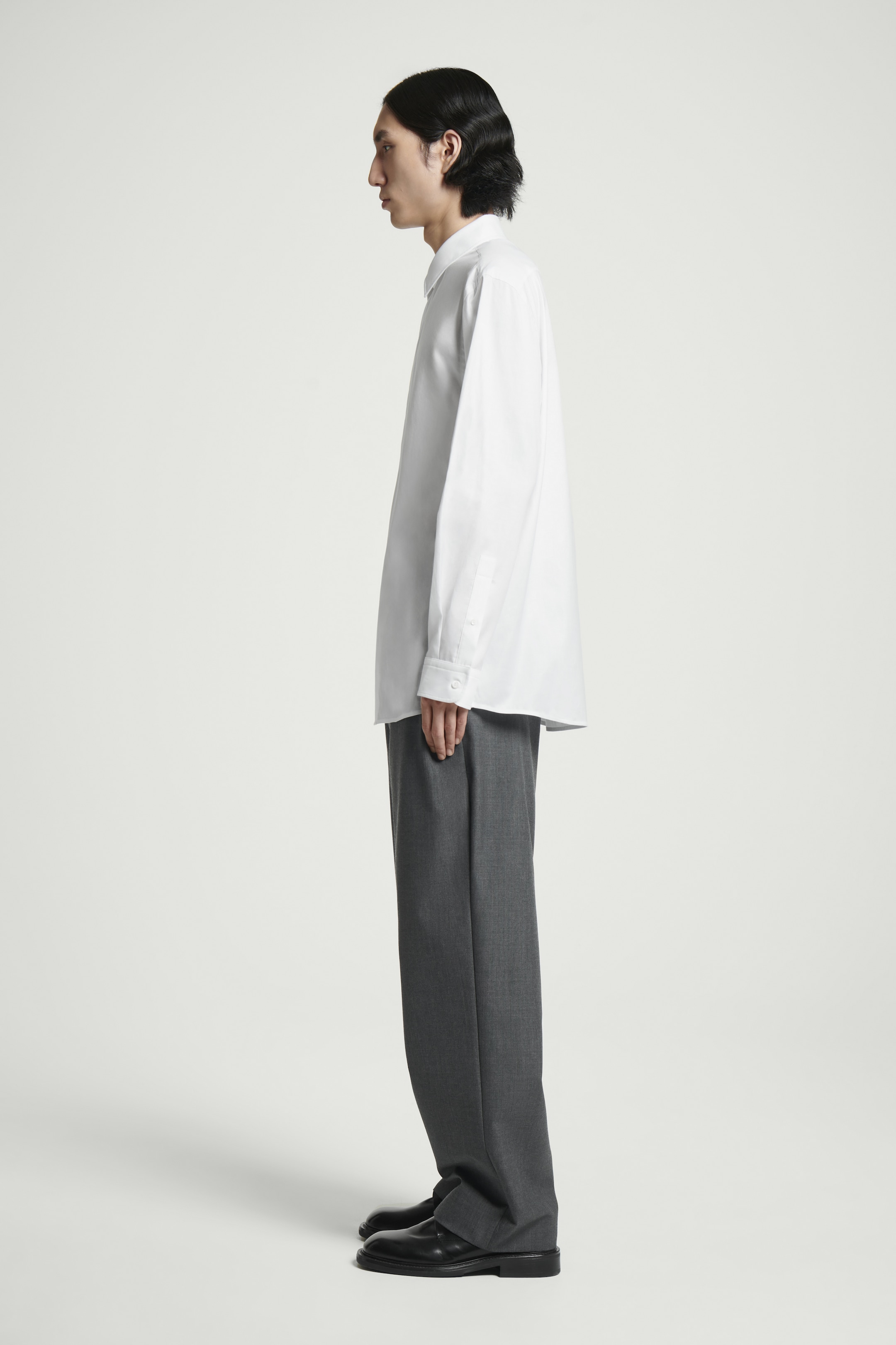 Größeres Bild anzeigen: LÄSSIGES BAUMWOLL-HEMD - WEISS - Men | H&M AT 2