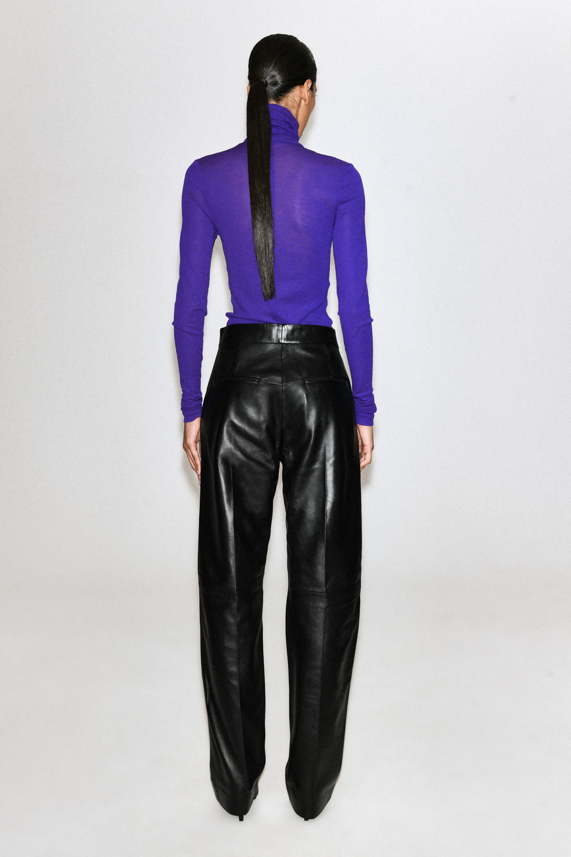 LEATHER STRAIGHT-LEG PANTS - thumbnail 5