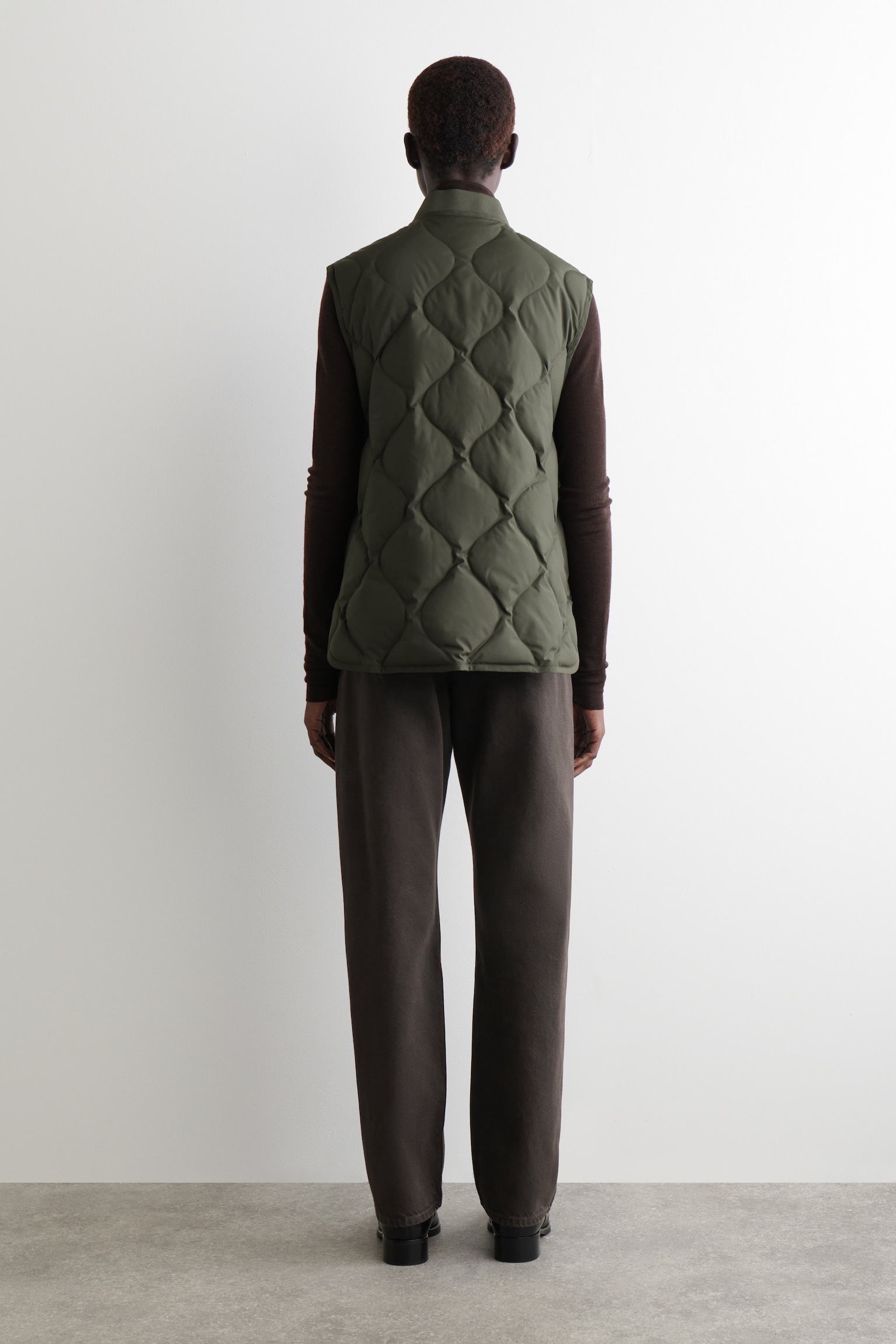 GILET OVERSIZE MATELASSÉ EN DUVET - KAKI FONCÉ/BEIGE FONCÉ - 4
