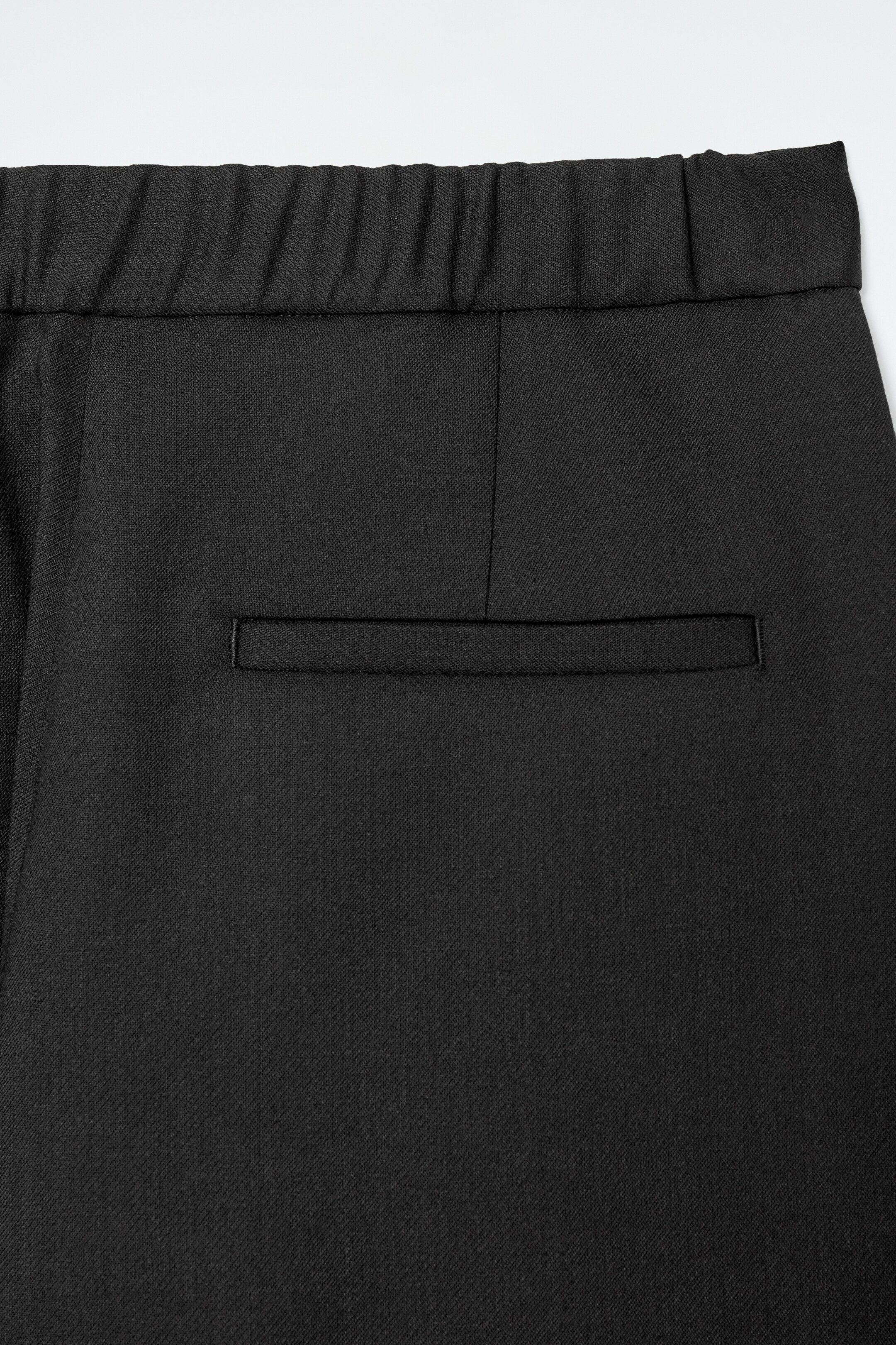 Grösseres Bild ansehen: HOSE AUS WOLL-MIX MIT WEITEM BEIN - SCHWARZ - DAMEN | H&M CH 6