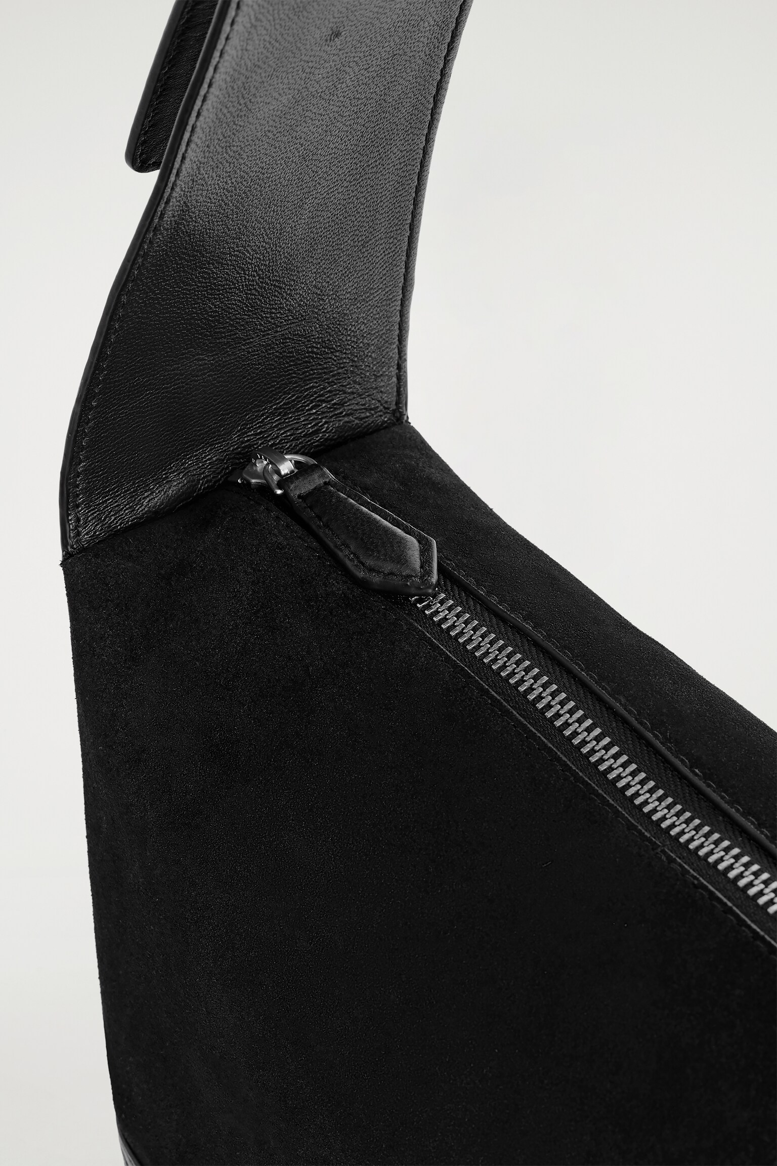 AGENDA - BOLSO BANDOLERA DE PIEL - NEGRO - 5