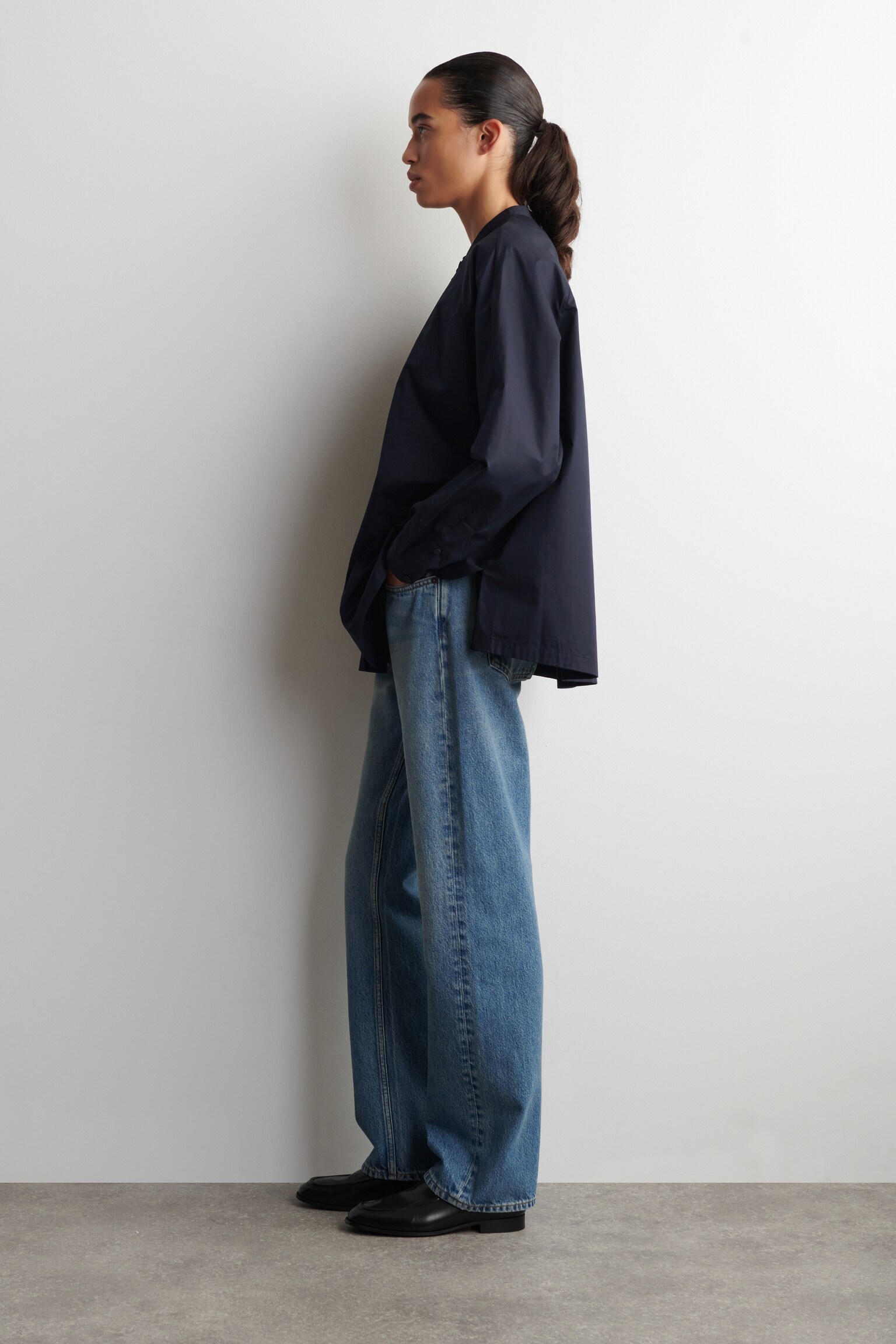 BAUMWOLLHEMD MIT GRANDAD-KRAGEN - NAVYBLAU - 4