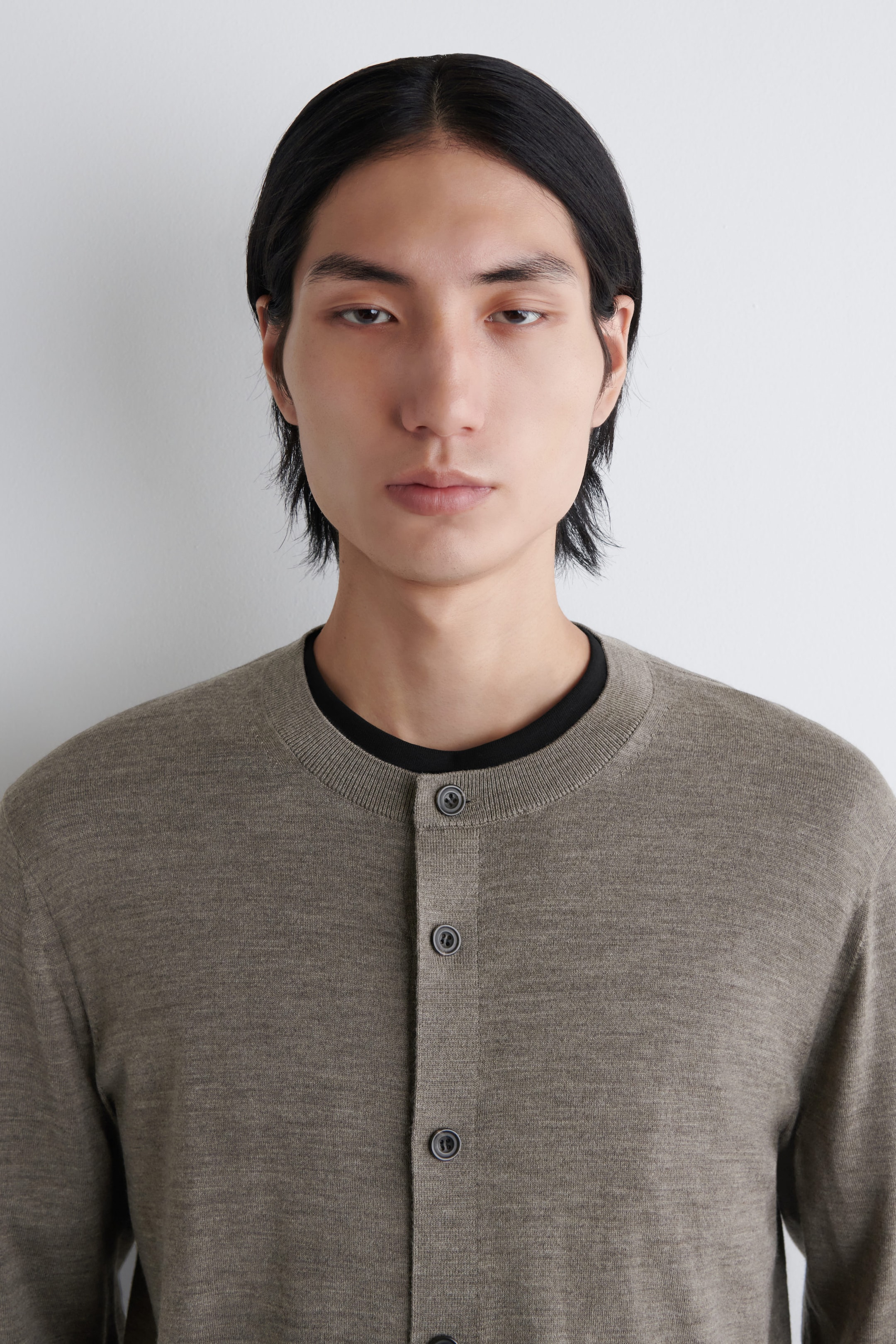 MERINO WOOL CREW-NECK CARDIGAN