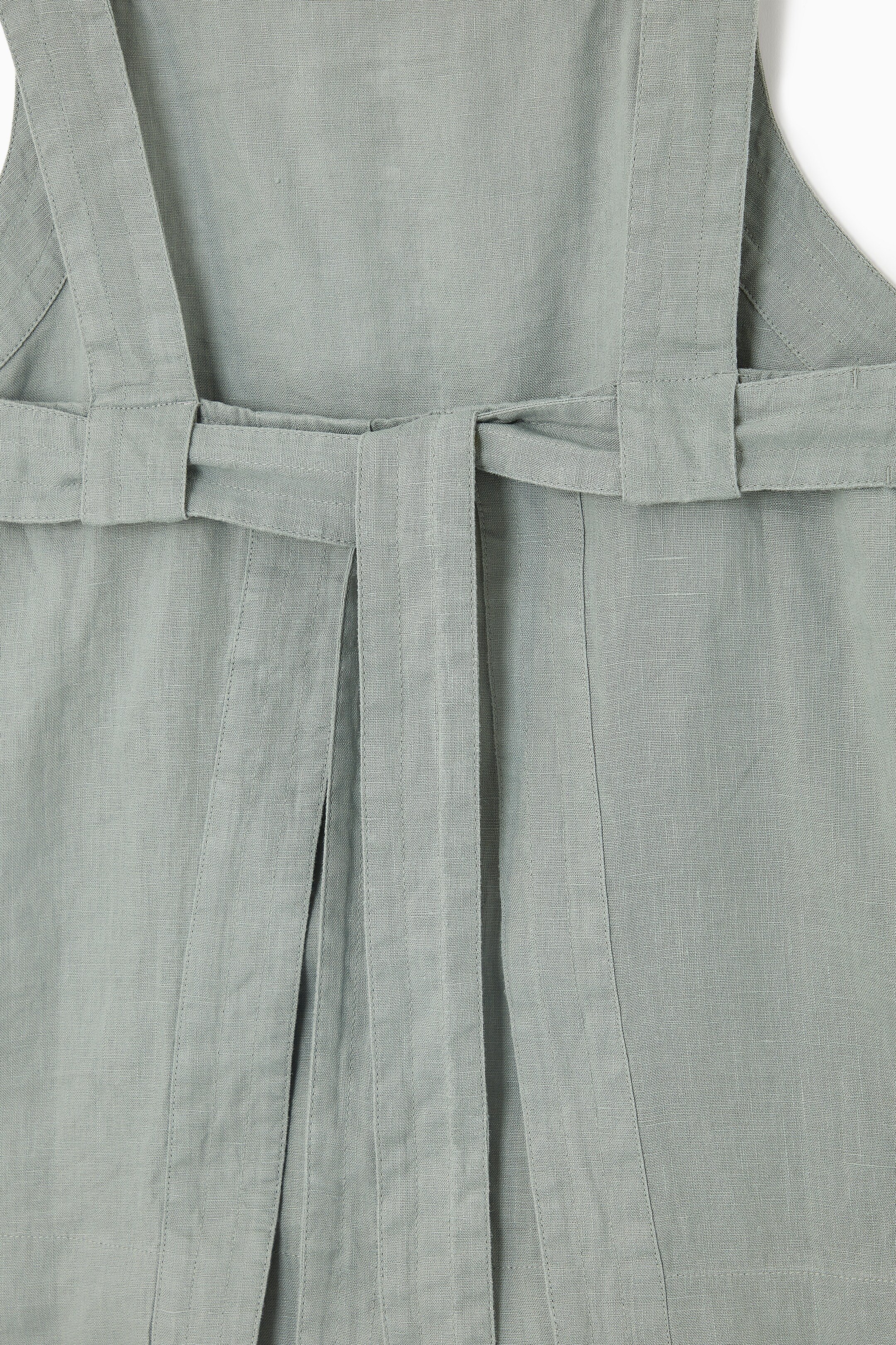 Grösseres Bild ansehen: TOP AUS LEINEN MIT BINDEDETAIL HINTEN - GRÜN - DAMEN | H&M CH 2