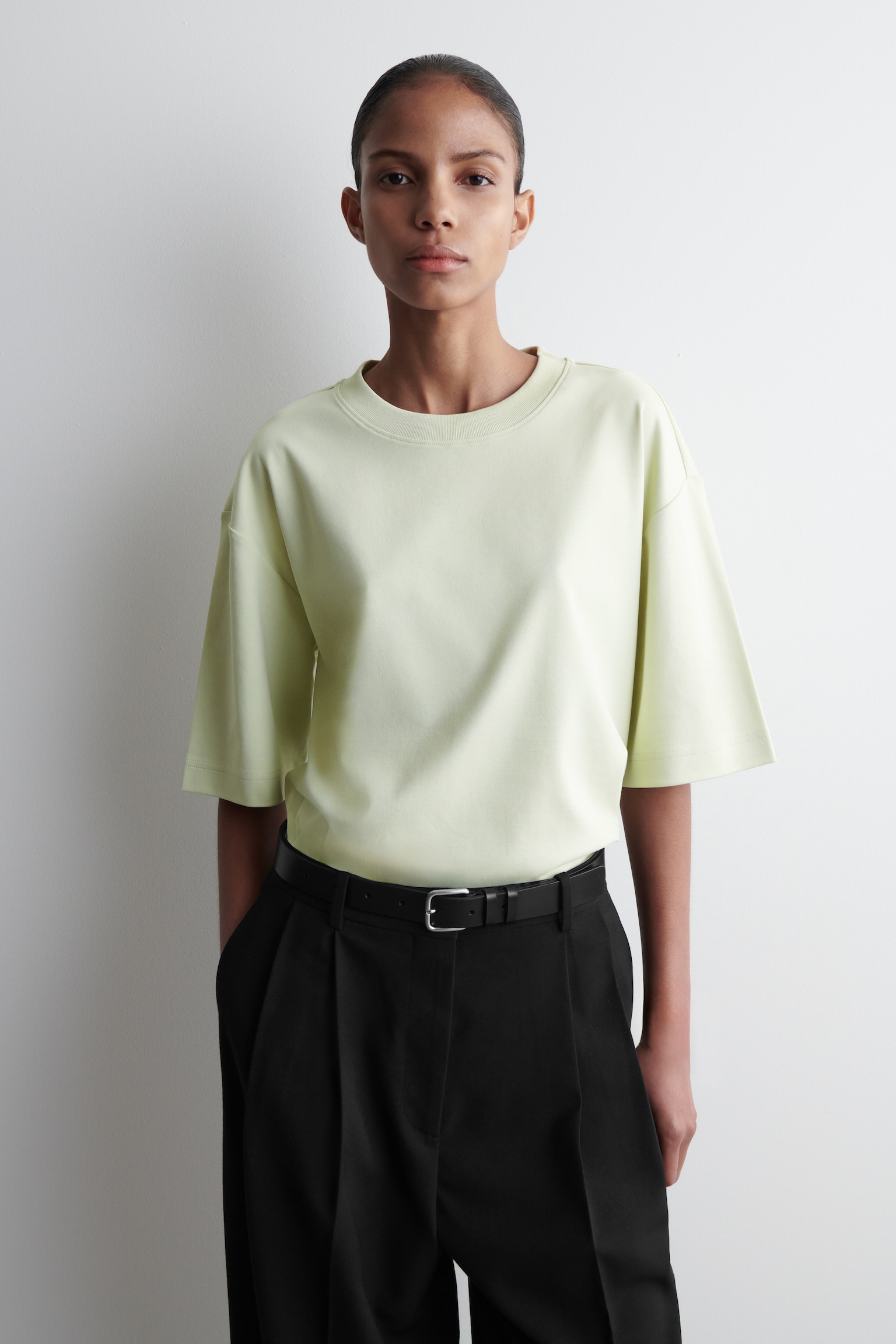 CAMISETA OVERSIZE DE ALGODÓN - VERDE CLARO/ROJO OSCURO/BLANCO