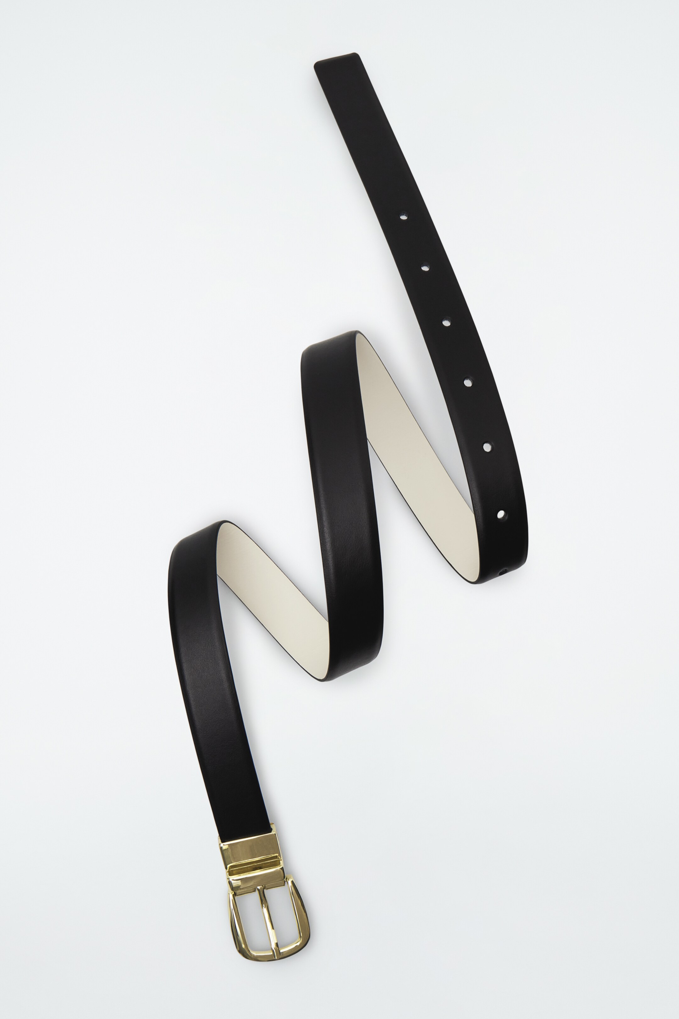 View larger image: REVERSIBLE LEATHER BELT - BLACK / LIGHT BEIGE - Ladies | H&M GB 1