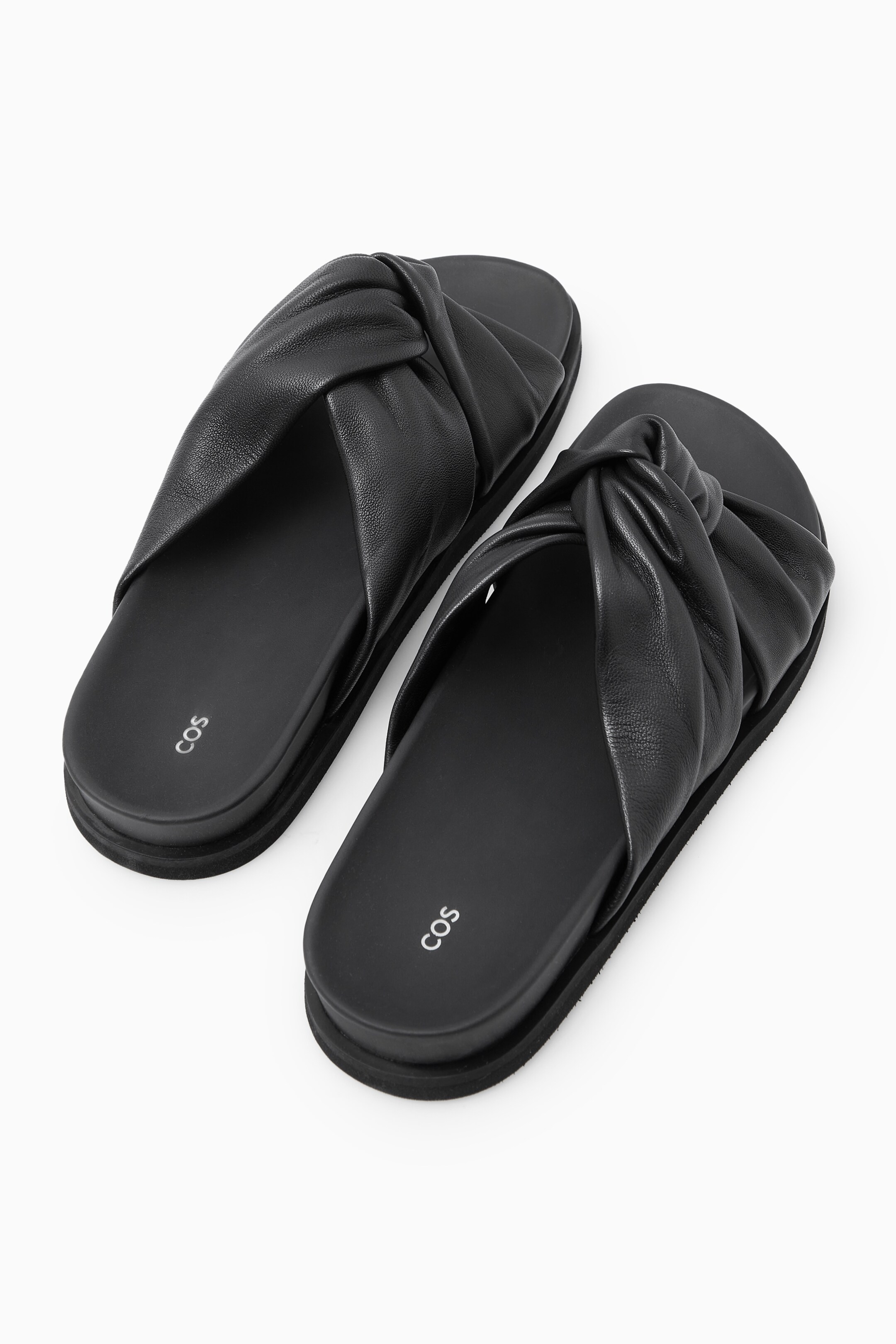 Ingrandisci l'immagine: CROSSOVER LEATHER SLIDES - BLACK - DONNA | H&M CH 2