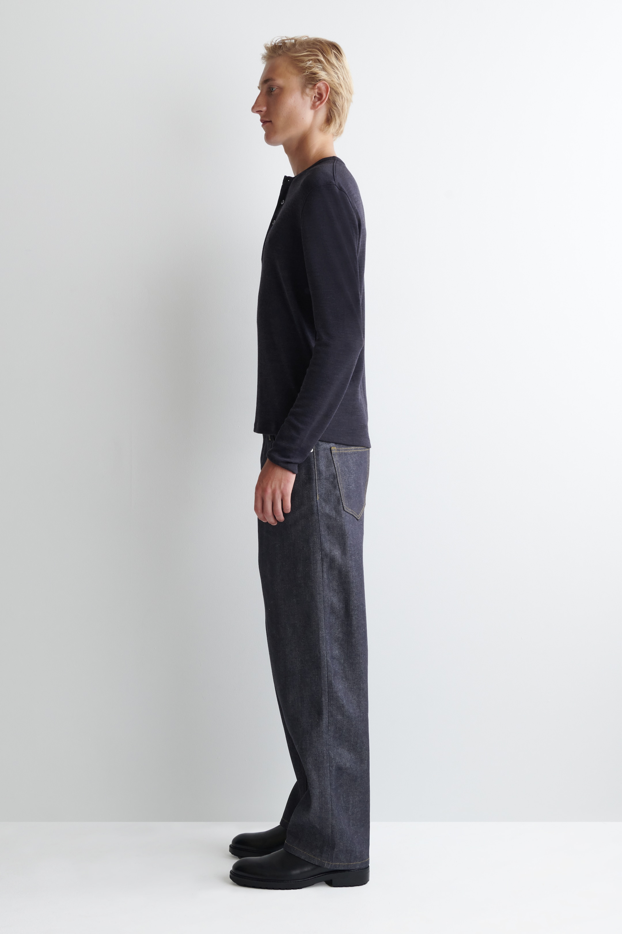 Zobrazit větší obrázek: HENLEY TOP Z VLNĚNÉ SMĚSI - TMAVĚ MODRÁ - MUŽI | H&M CZ 3