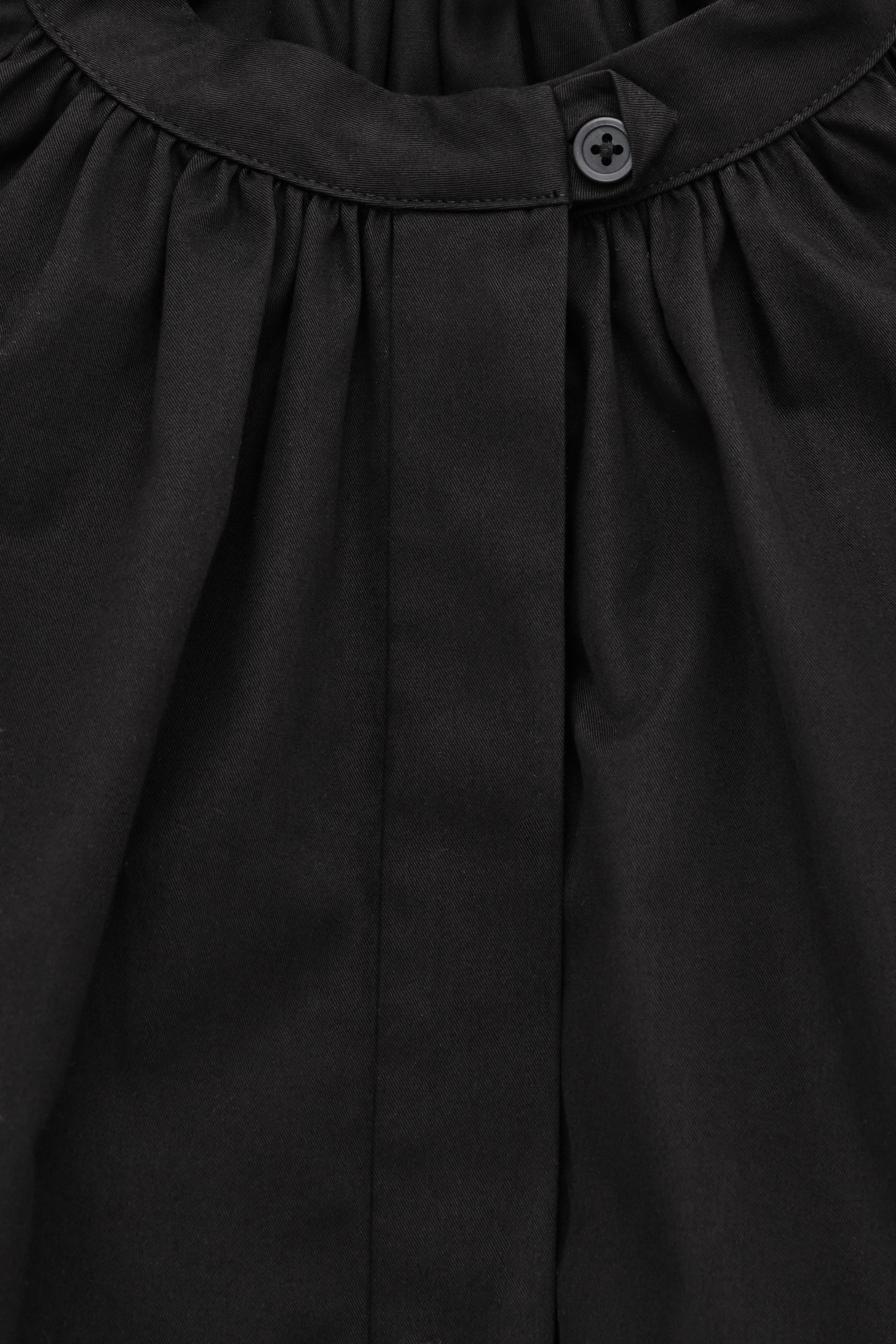 StillMedia/DescriptiveDetail