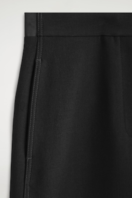TOPSTITCHED BARREL-LEG PANTS — BLACK 6