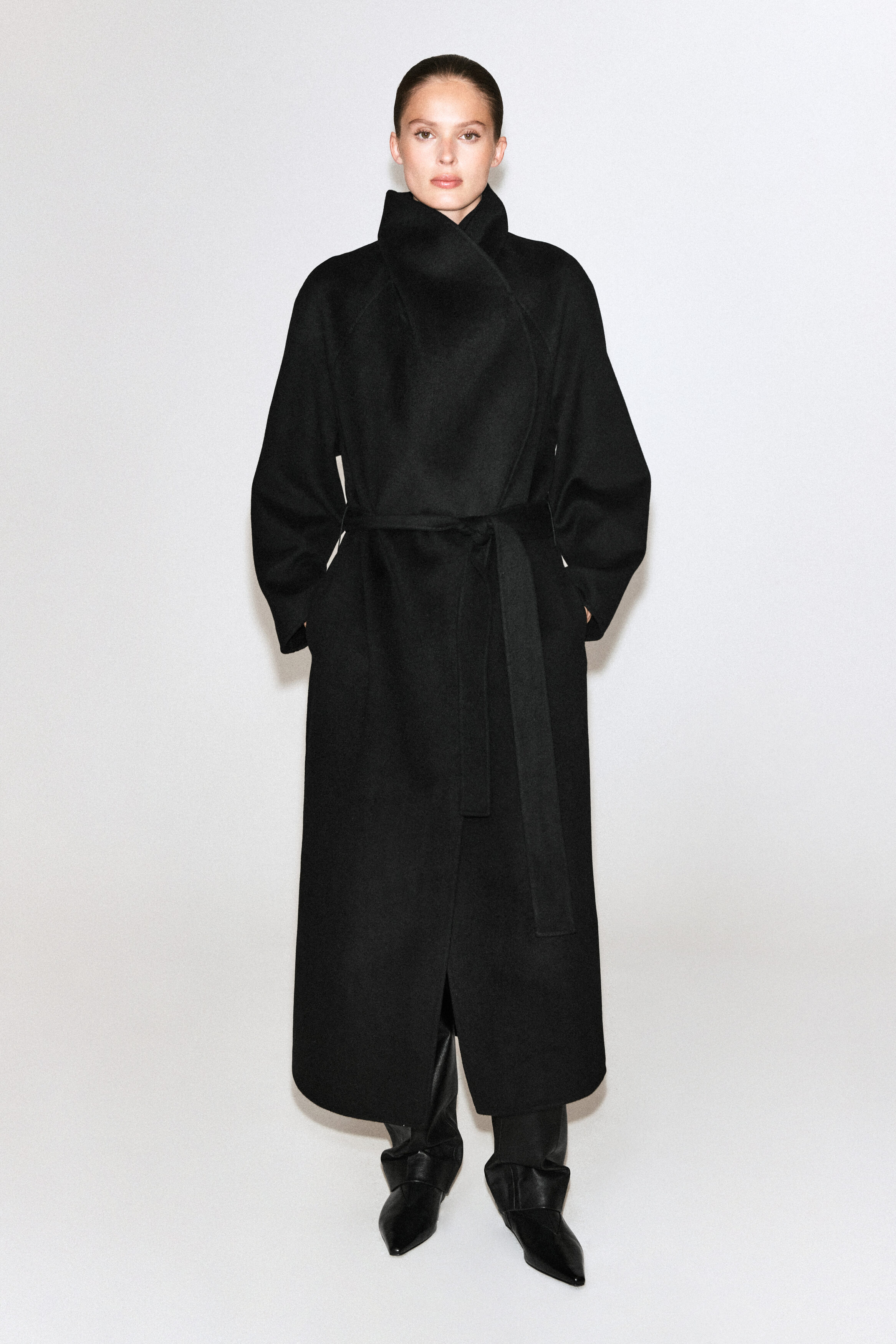 DOUBLE-FACED WOOL SHAWL-COLLAR COAT - CARBON | COS US