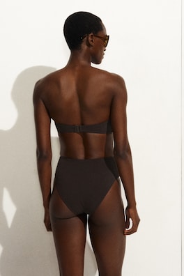 TWISTED TEXTURED BANDEAU BIKINI TOP — BROWN 3