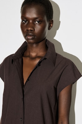 SLEEVELESS COTTON-POPLIN SHIRT DRESS — DARK BROWN 4